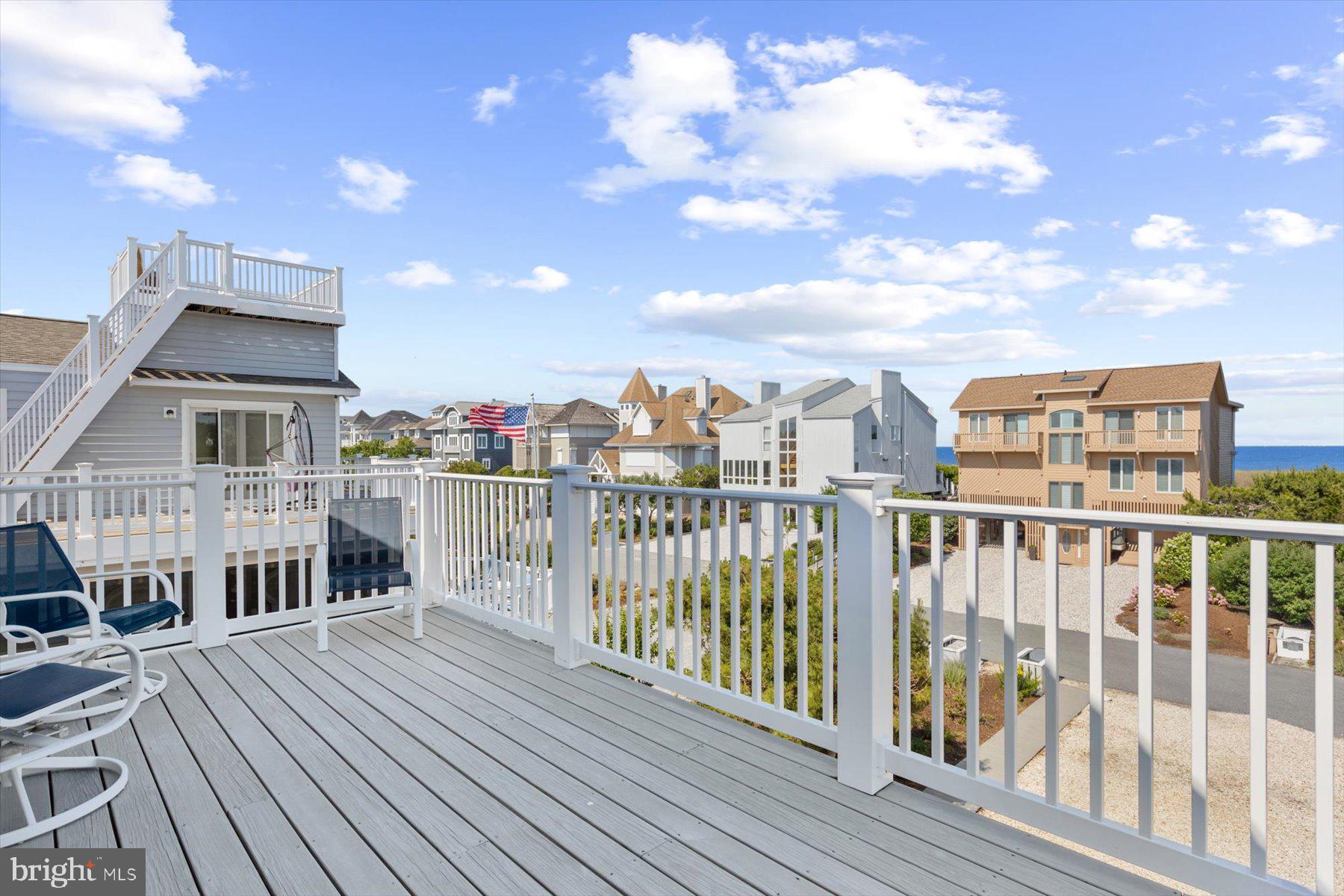 SEABREAK - Residential