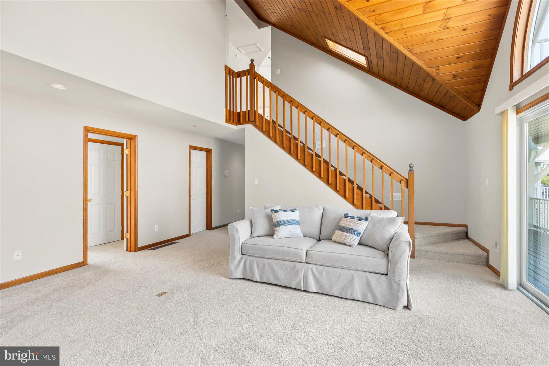 SEABREAK - Residential