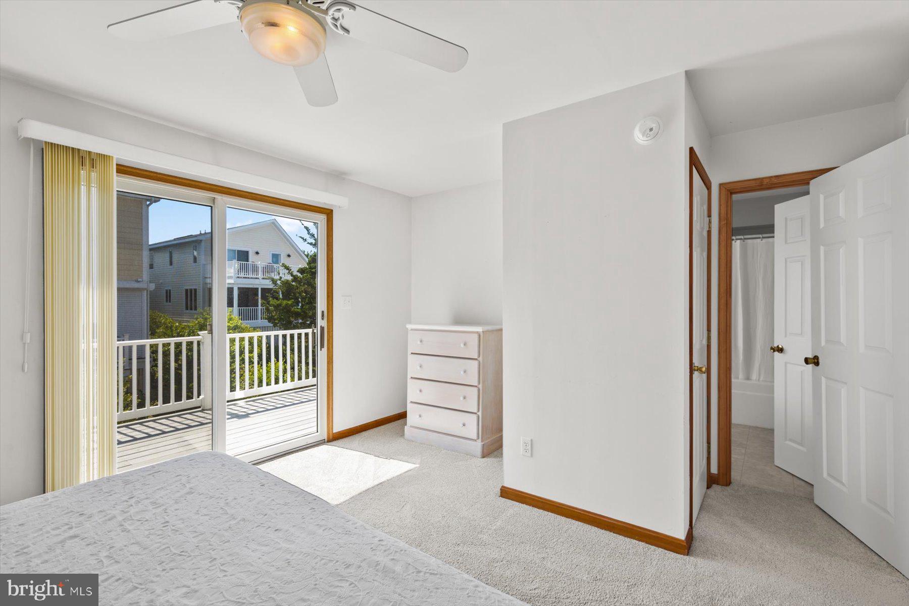 SEABREAK - Residential