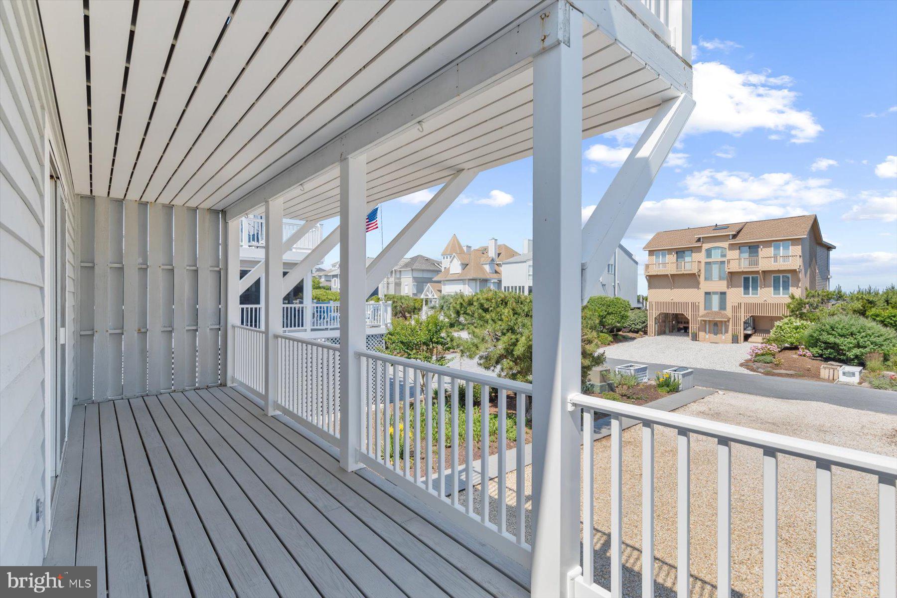 SEABREAK - Residential