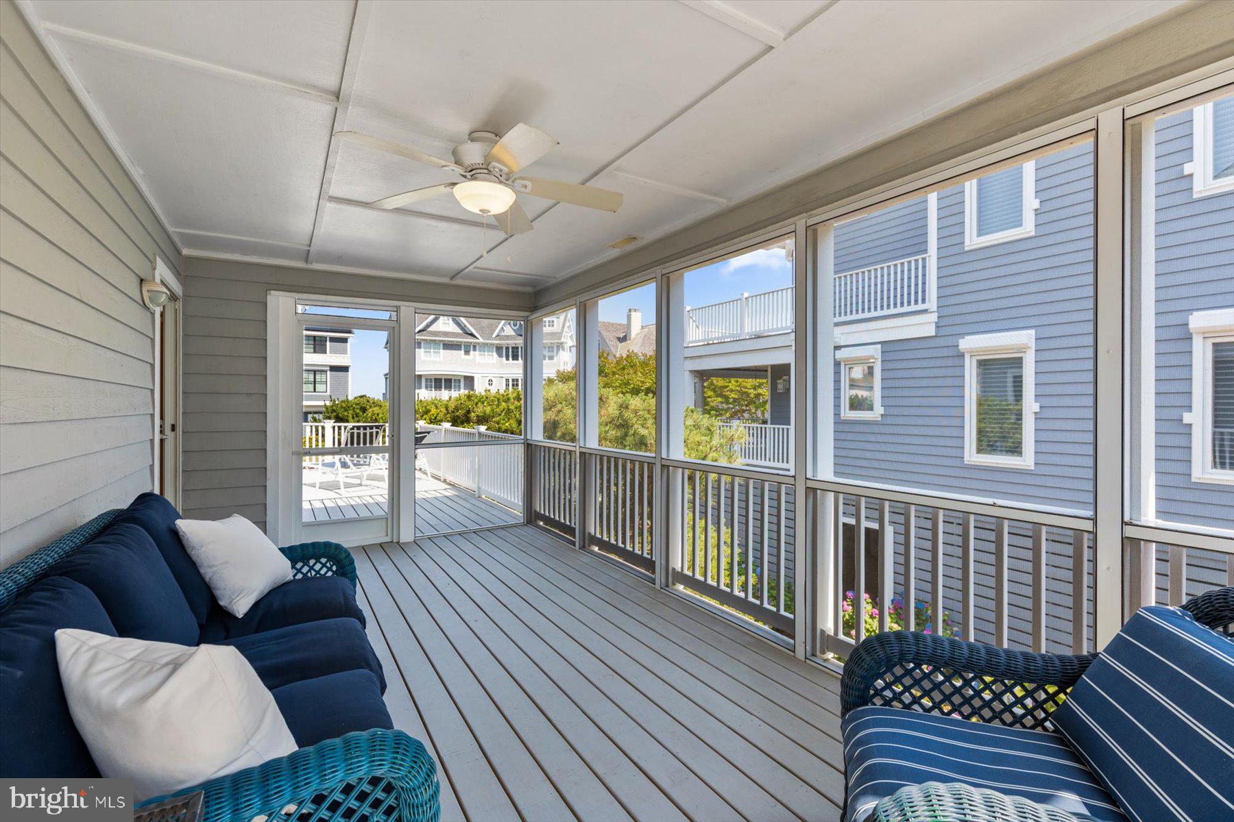 SEABREAK - Residential