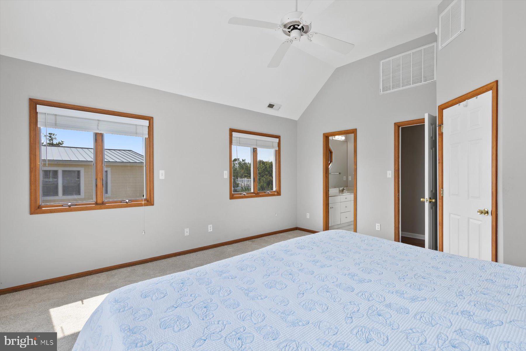 SEABREAK - Residential