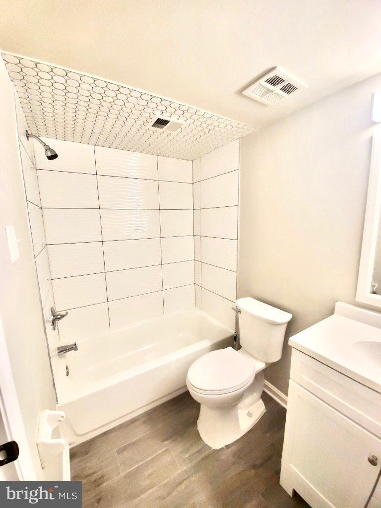 WESTPHALIA WOODS - Residential