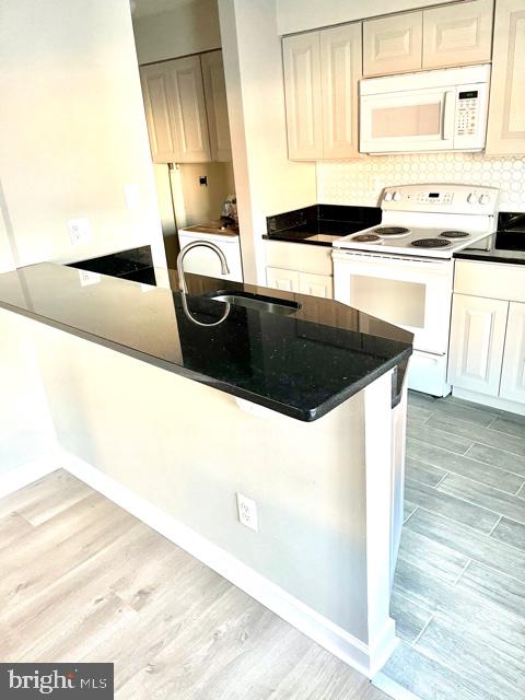 WESTPHALIA WOODS - Residential