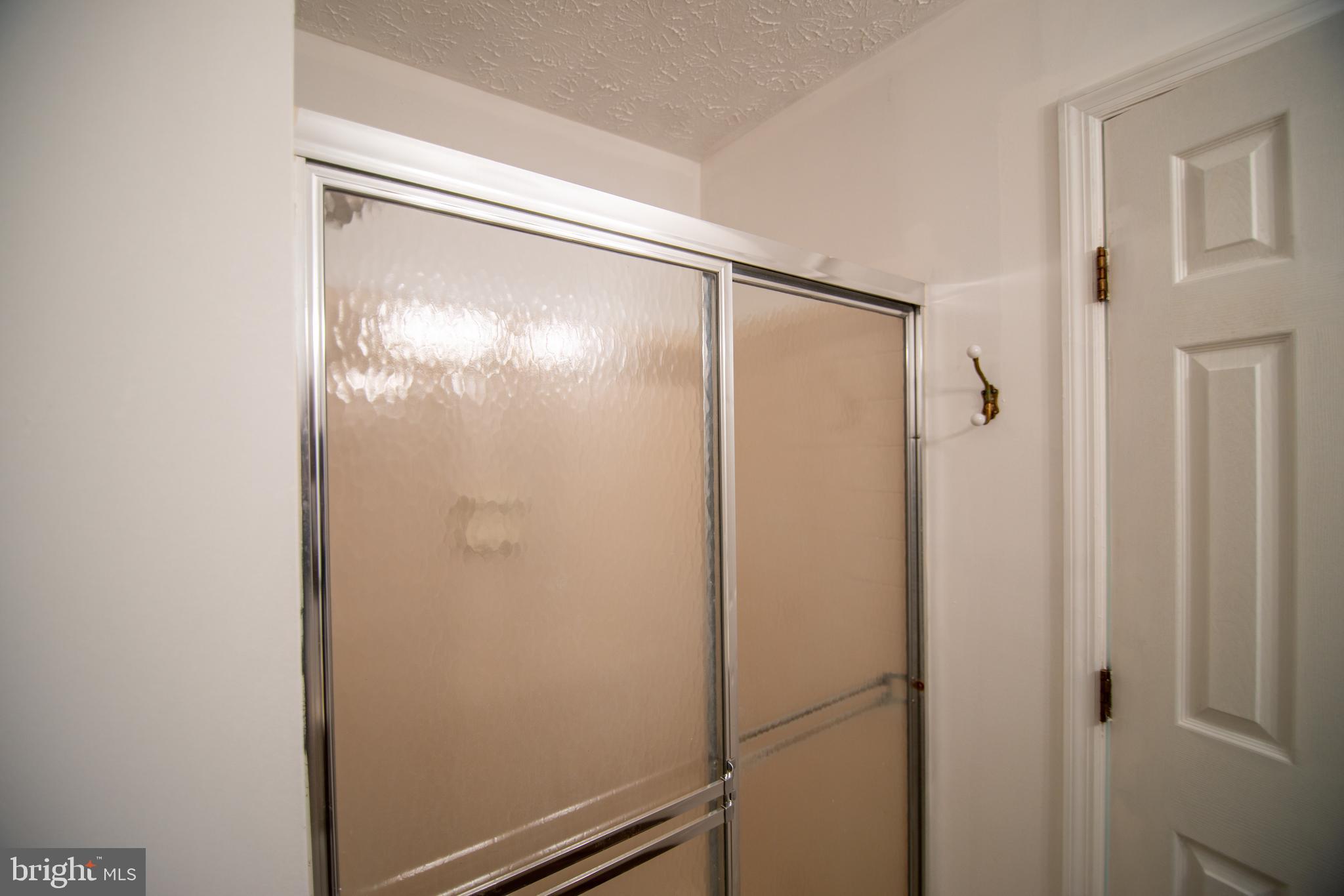 WOODBRIDGE CENTER - Residential Lease