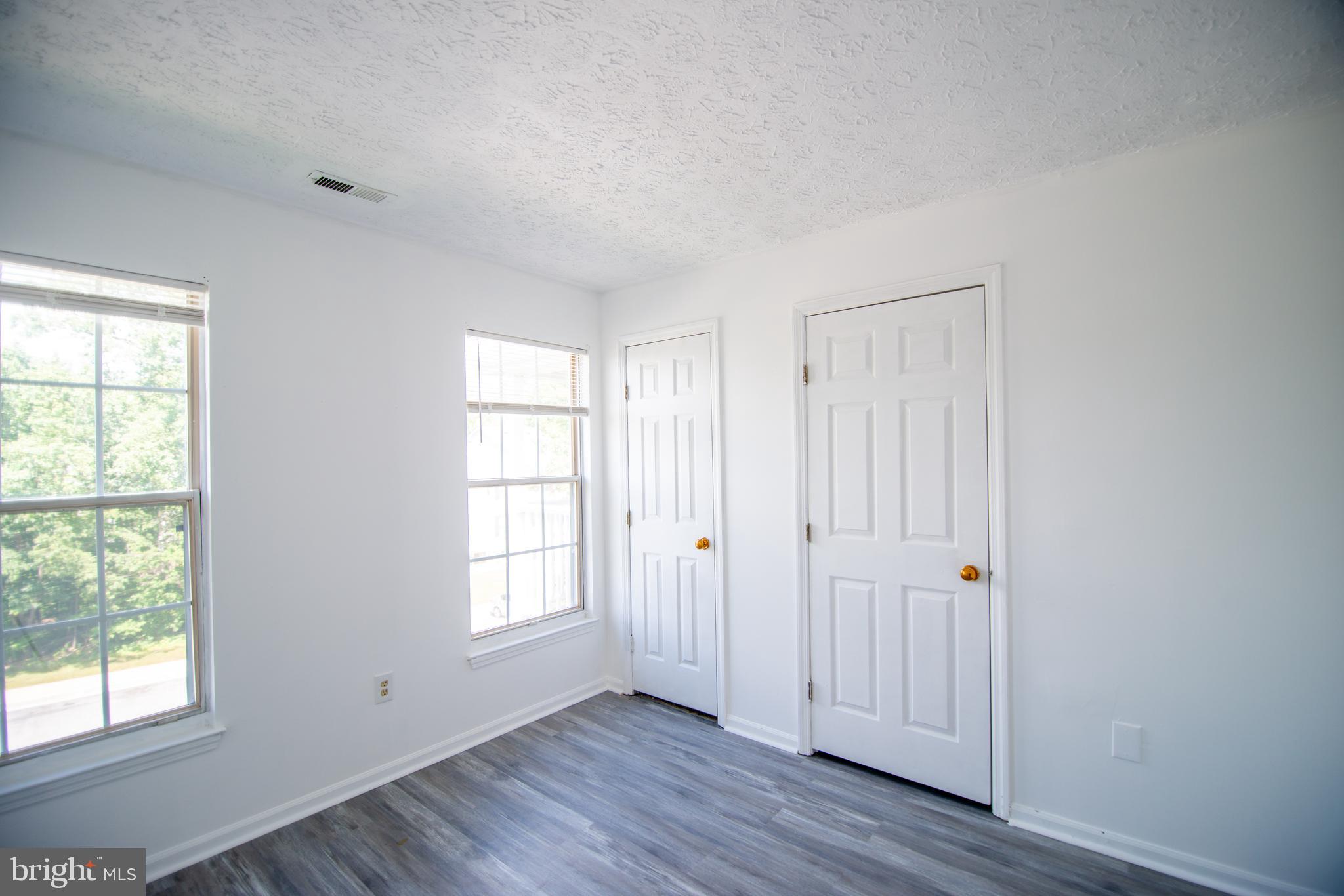 WOODBRIDGE CENTER - Residential Lease