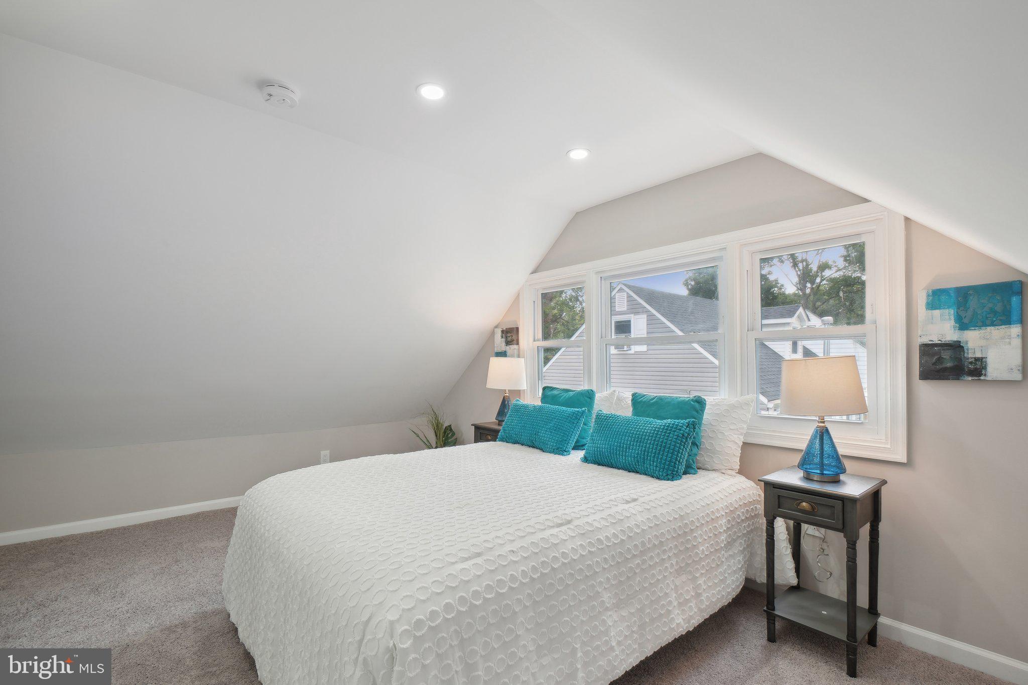 BEACON HEIGHTS - Residential