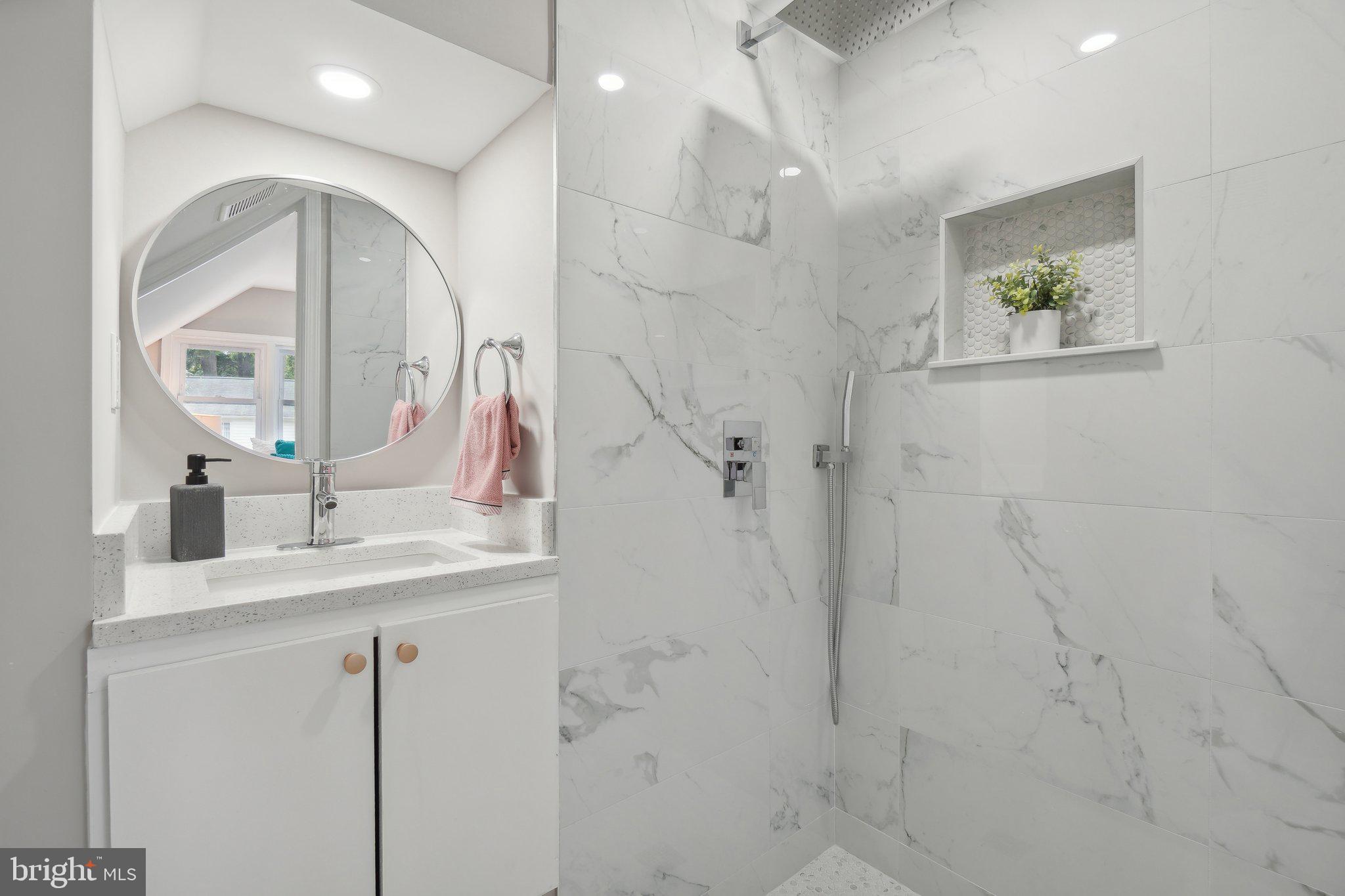 BEACON HEIGHTS - Residential