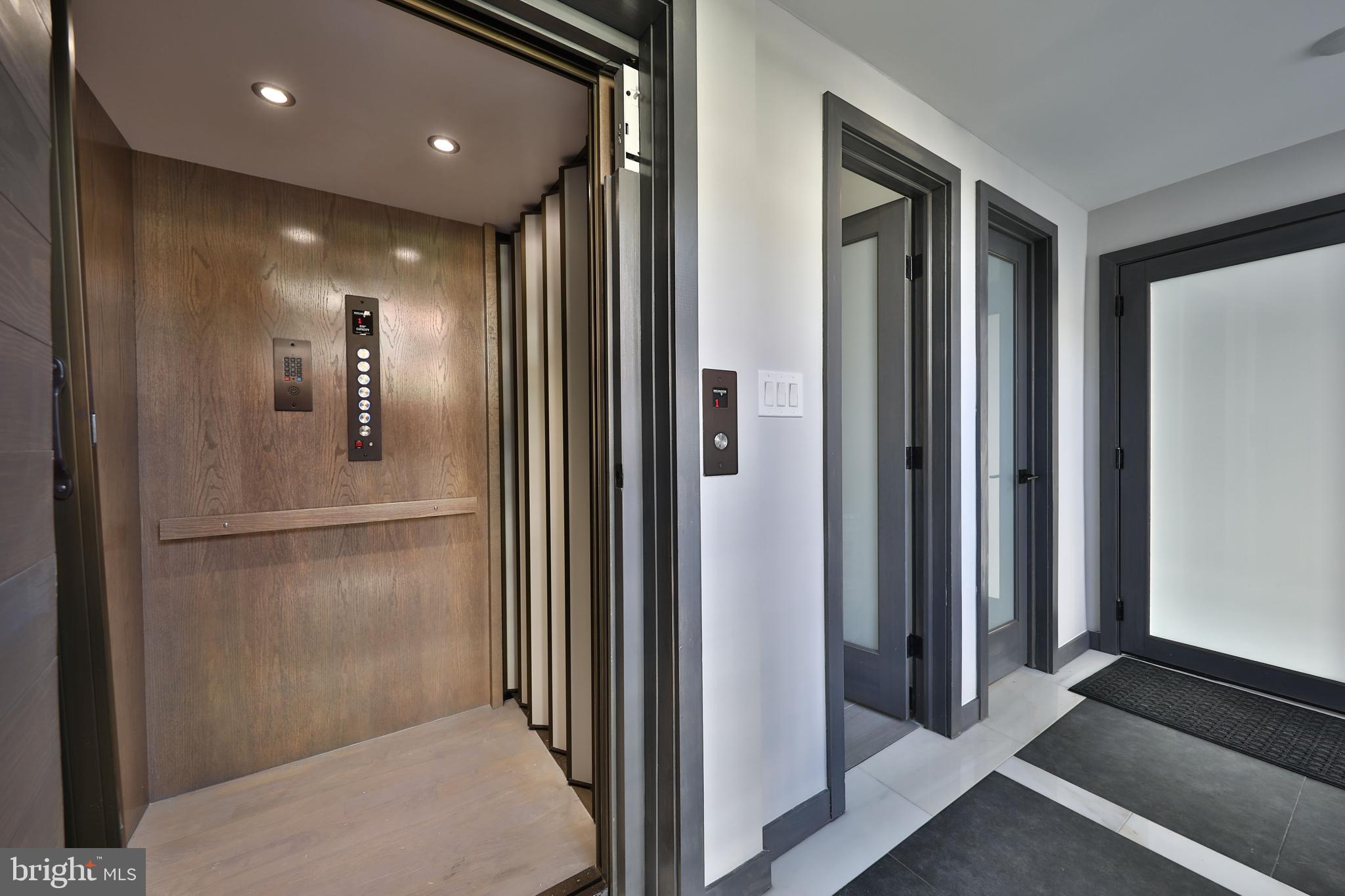 BELLA VISTA - Residential