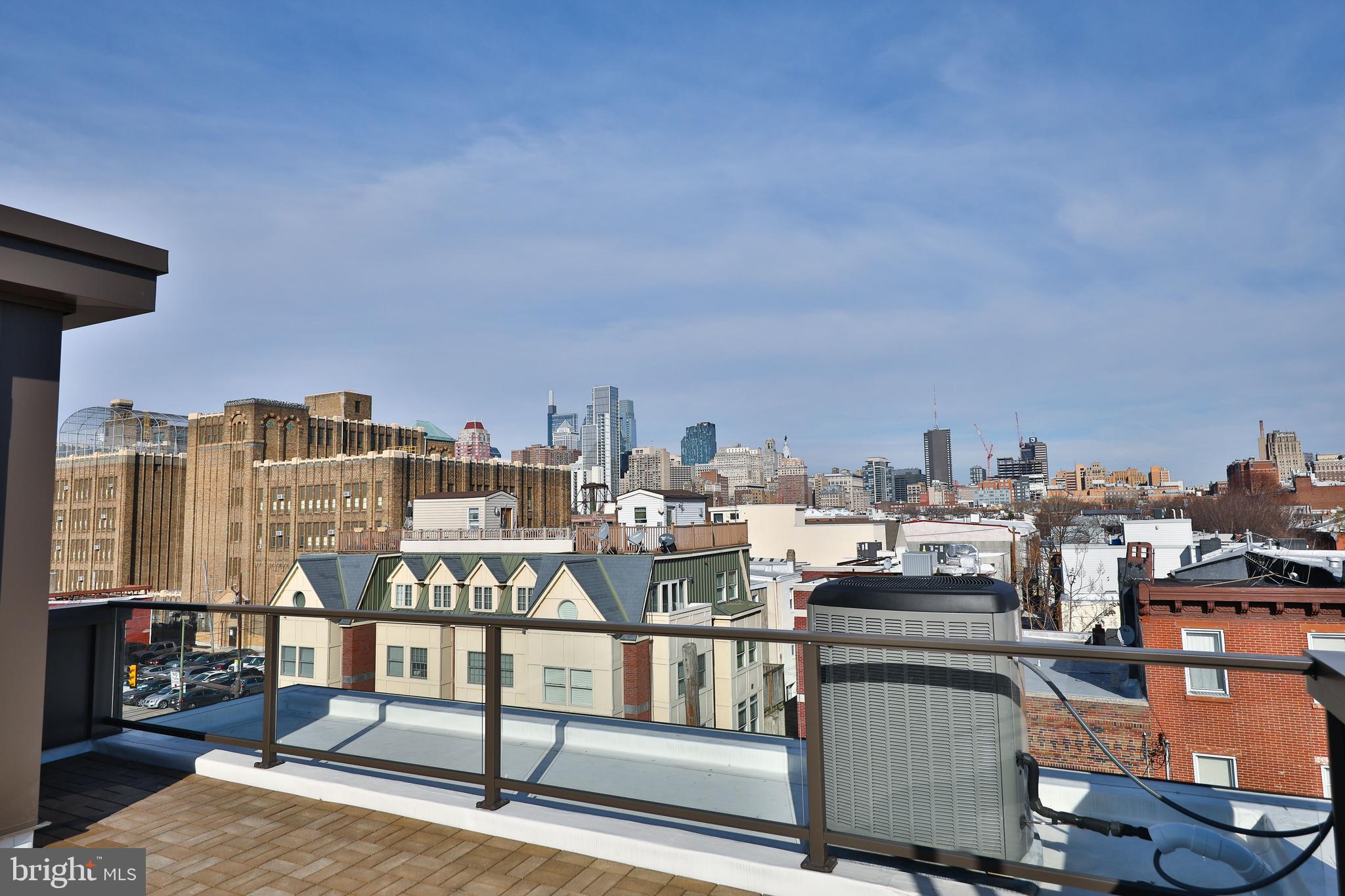 BELLA VISTA - Residential