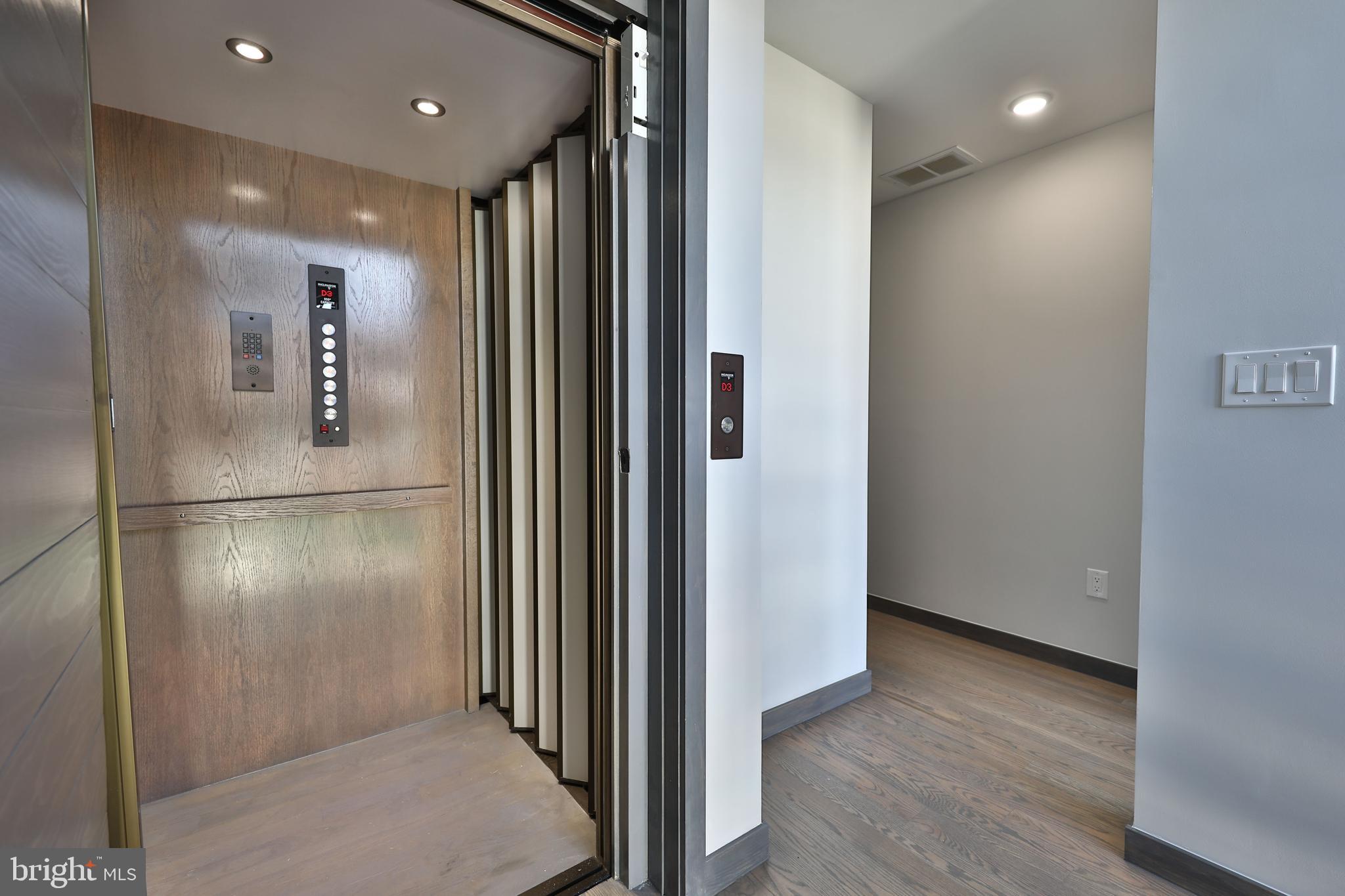 BELLA VISTA - Residential