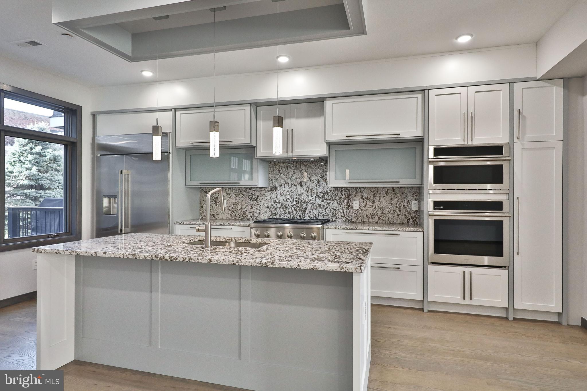 BELLA VISTA - Residential