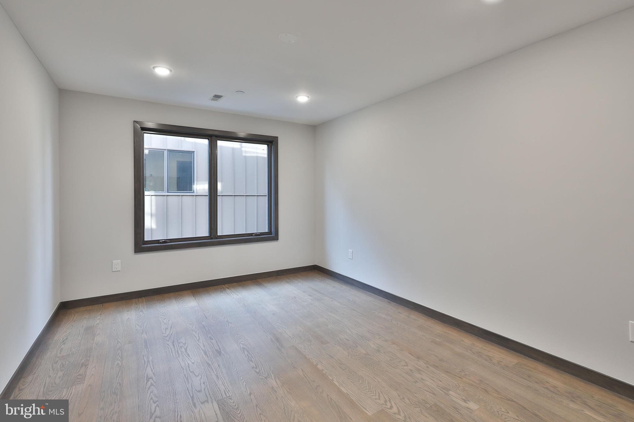 BELLA VISTA - Residential