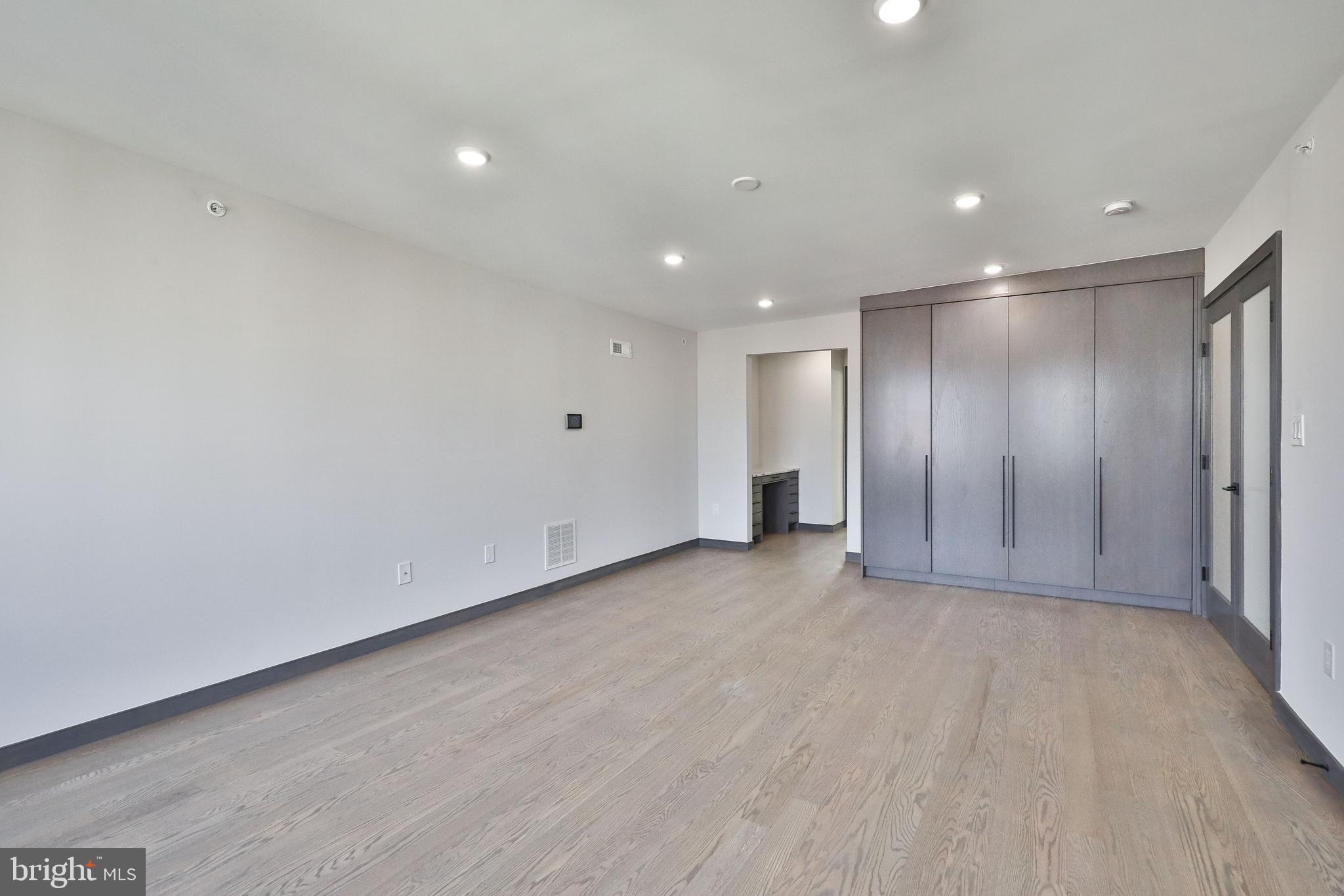 BELLA VISTA - Residential