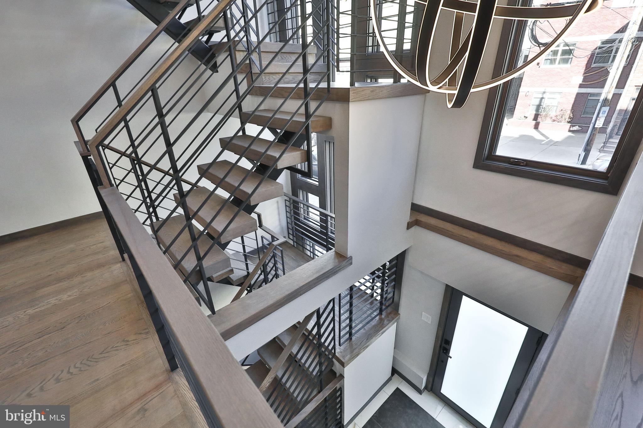 BELLA VISTA - Residential