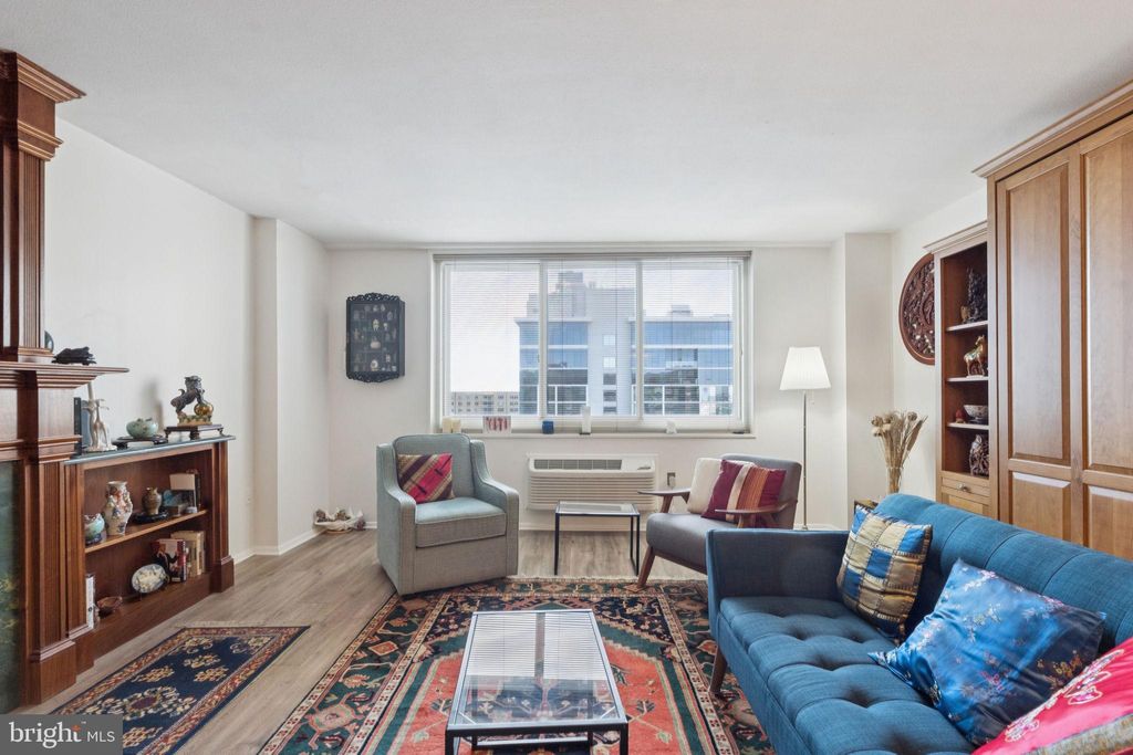 Photo of 1901 - 45 John F Kennedy Boulevard #2816, PHILADELPHIA, PA 19103 (MLS # PAPH2580388)