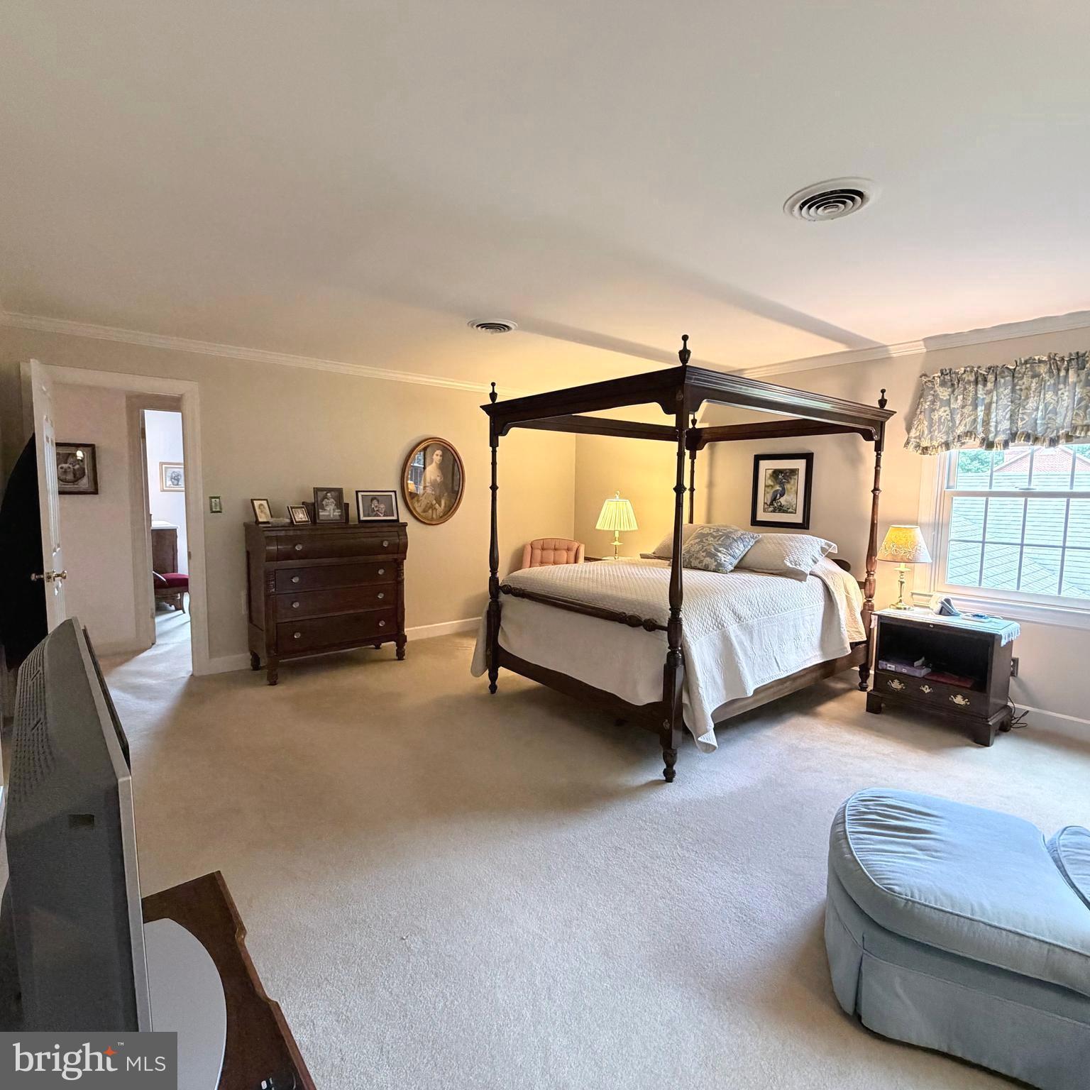 SOUTH GUILFORD HILLS - Residential