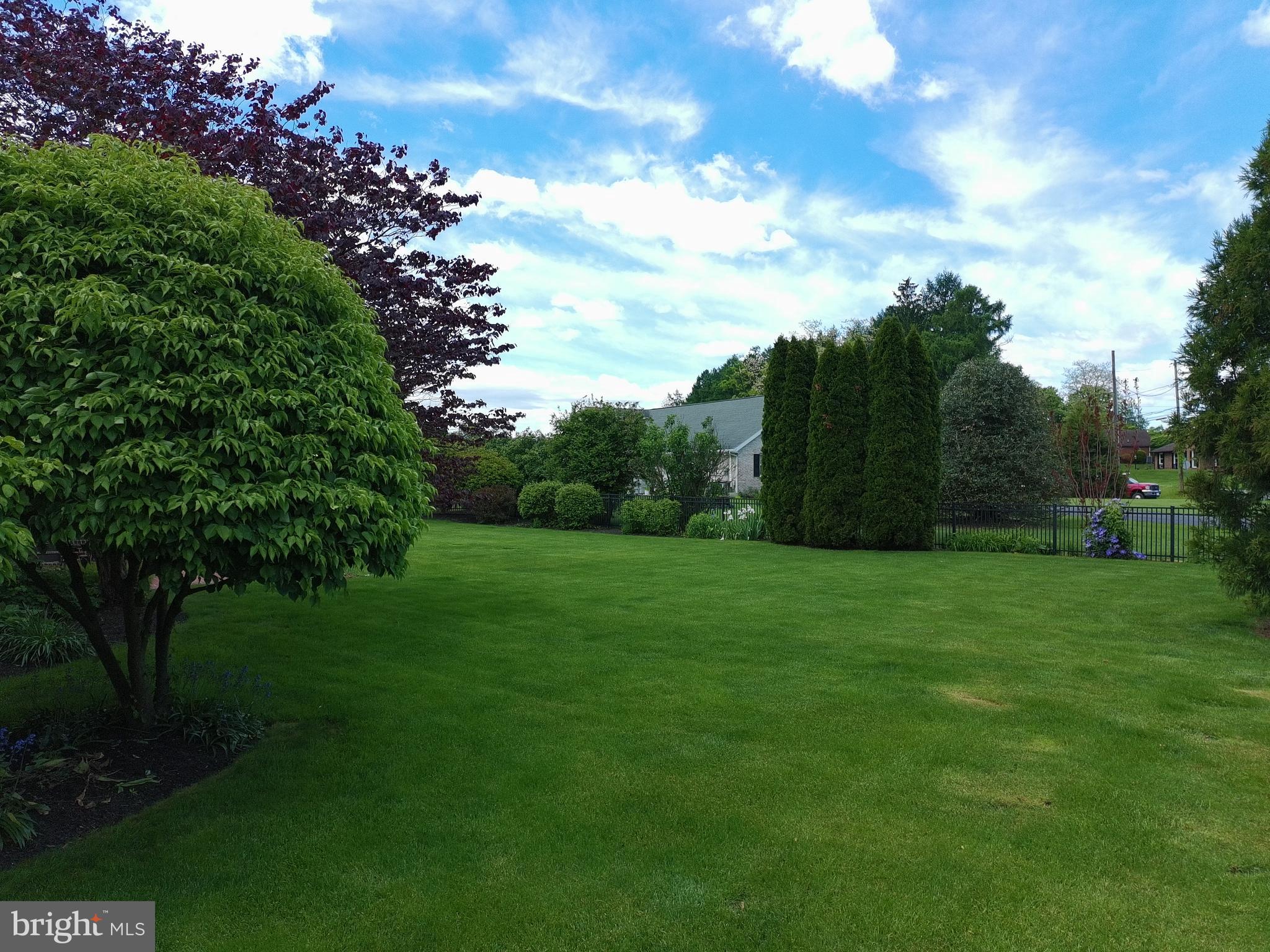 SOUTH GUILFORD HILLS - Residential