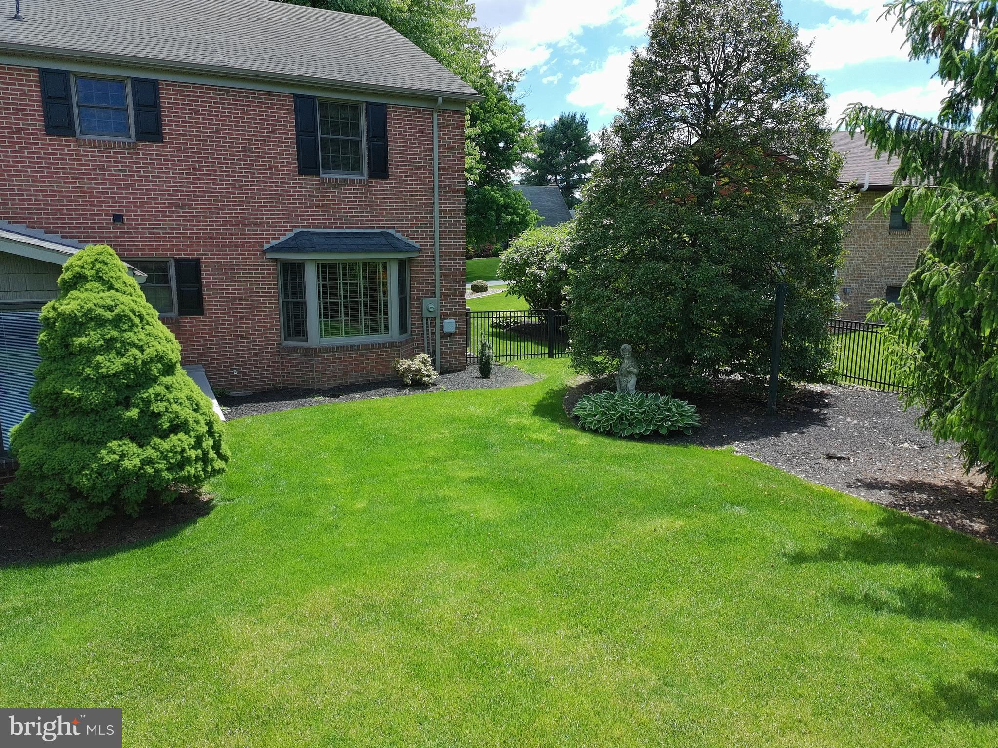 SOUTH GUILFORD HILLS - Residential
