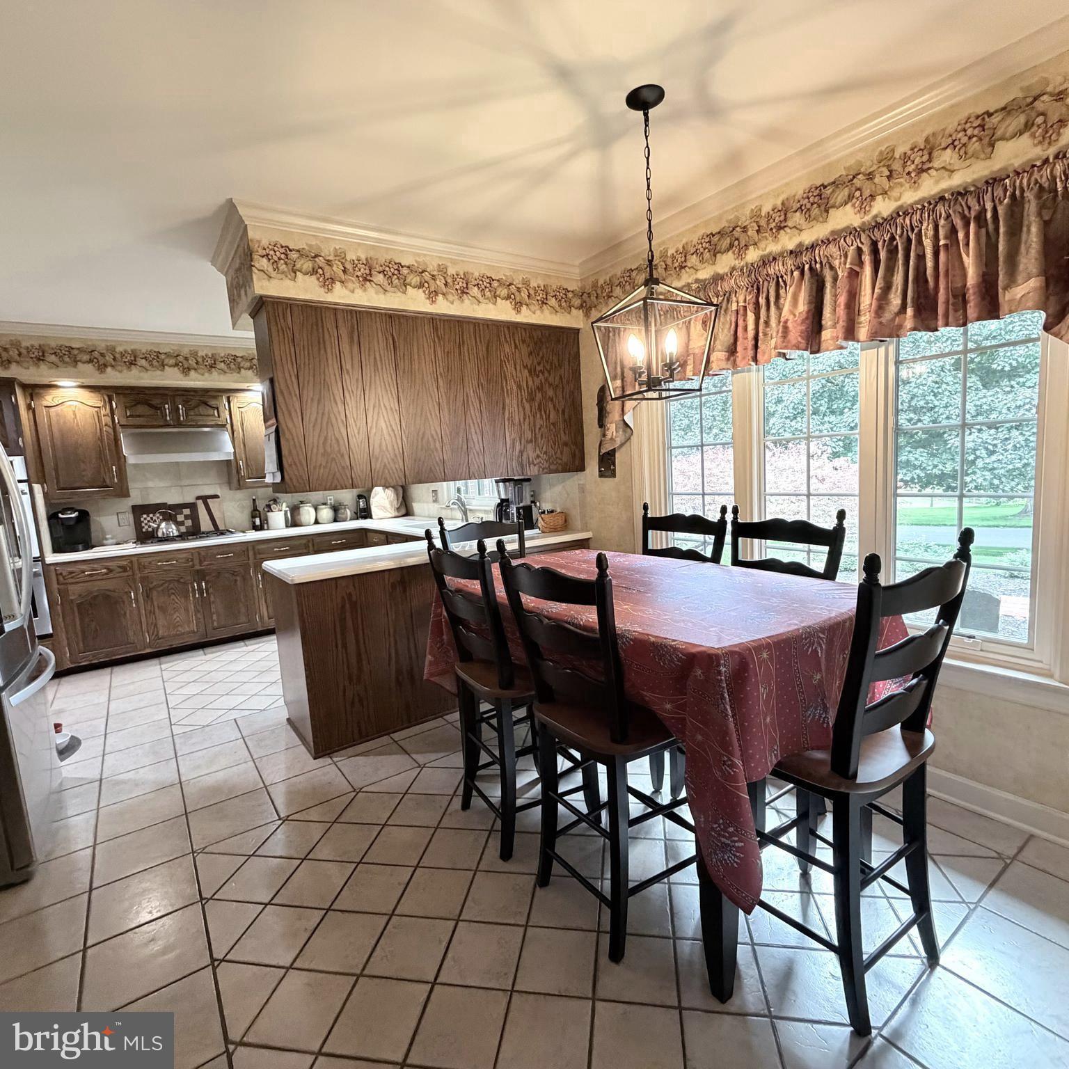 SOUTH GUILFORD HILLS - Residential