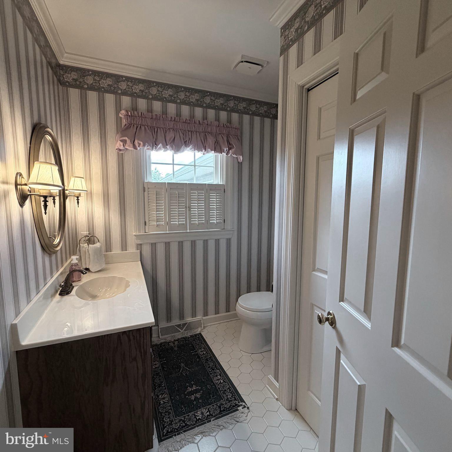 SOUTH GUILFORD HILLS - Residential