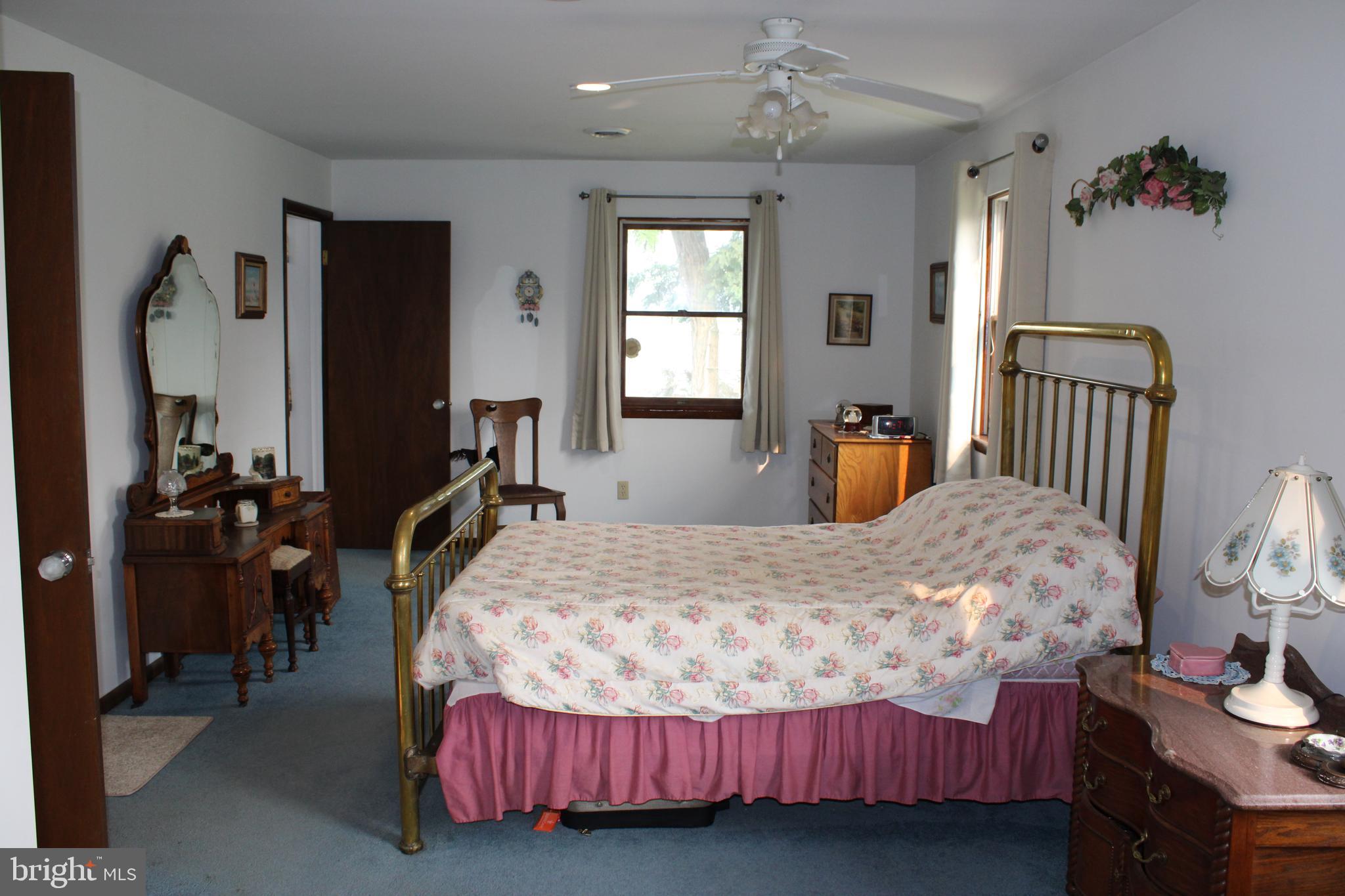 CHESAPEAKE ISLE - Residential