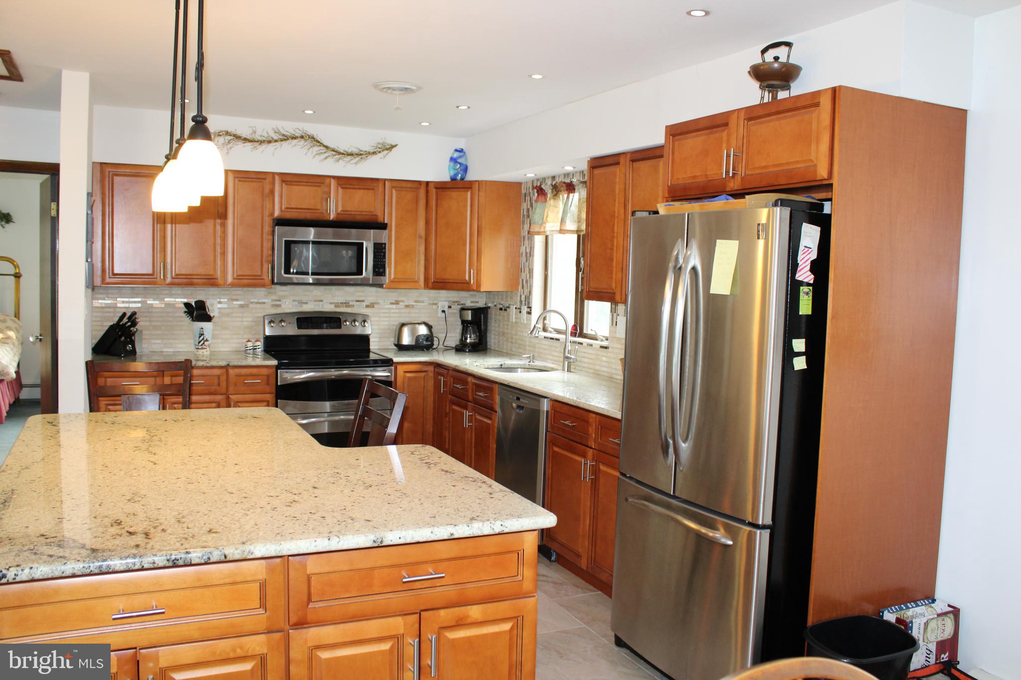 CHESAPEAKE ISLE - Residential