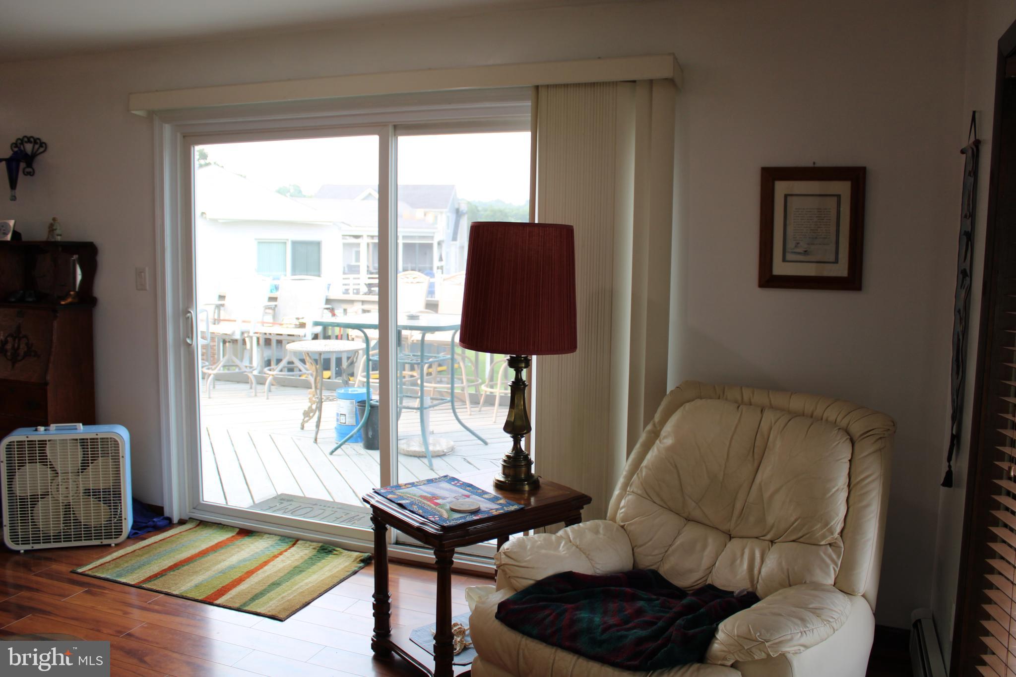 CHESAPEAKE ISLE - Residential