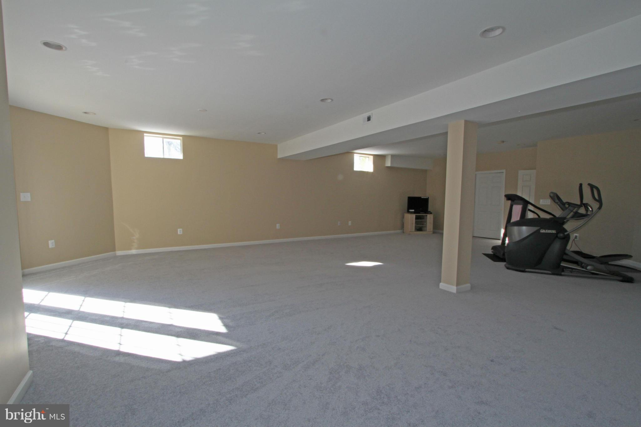 COVENTRY GLEN - Residential