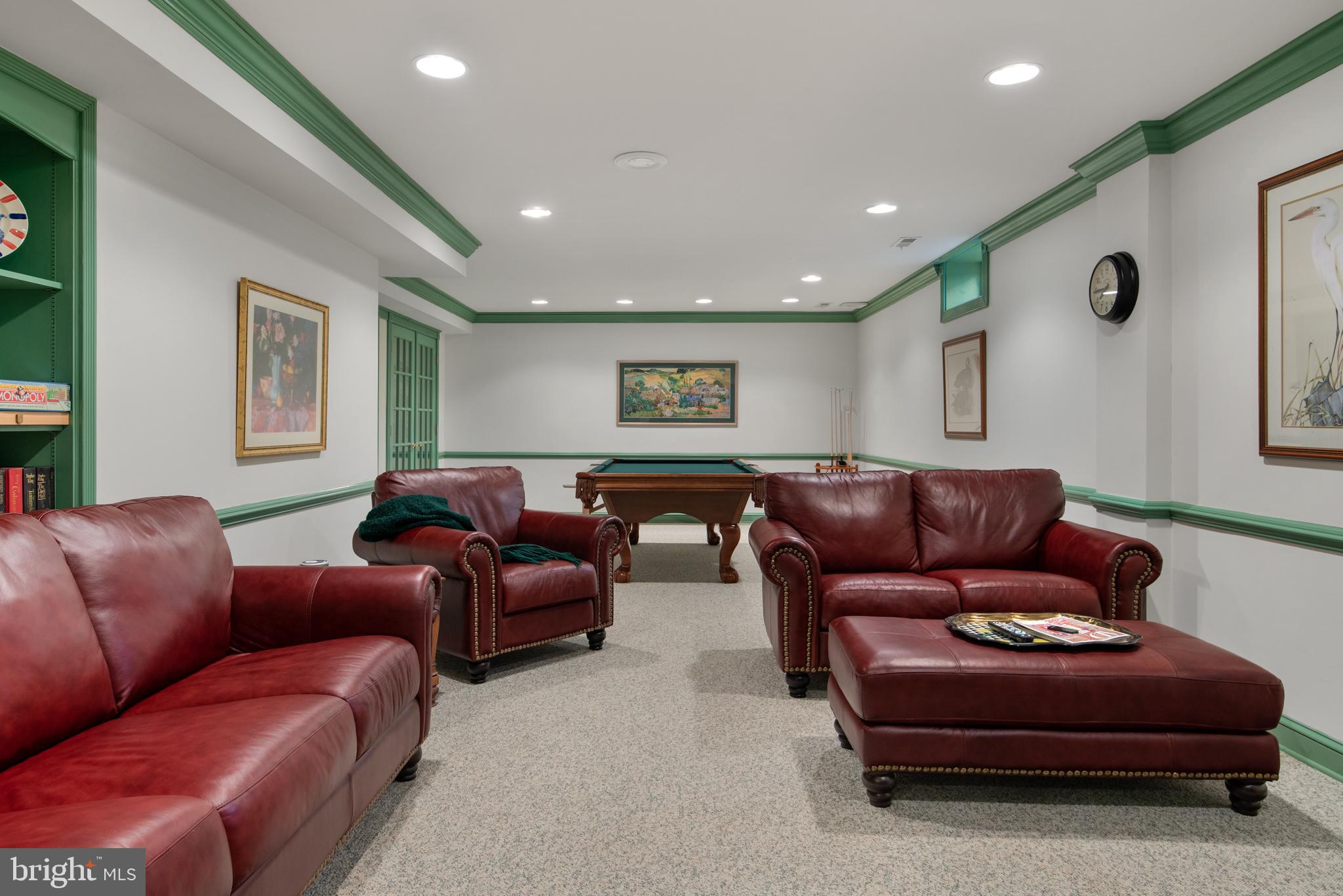 BELVOIR FARMS - Residential