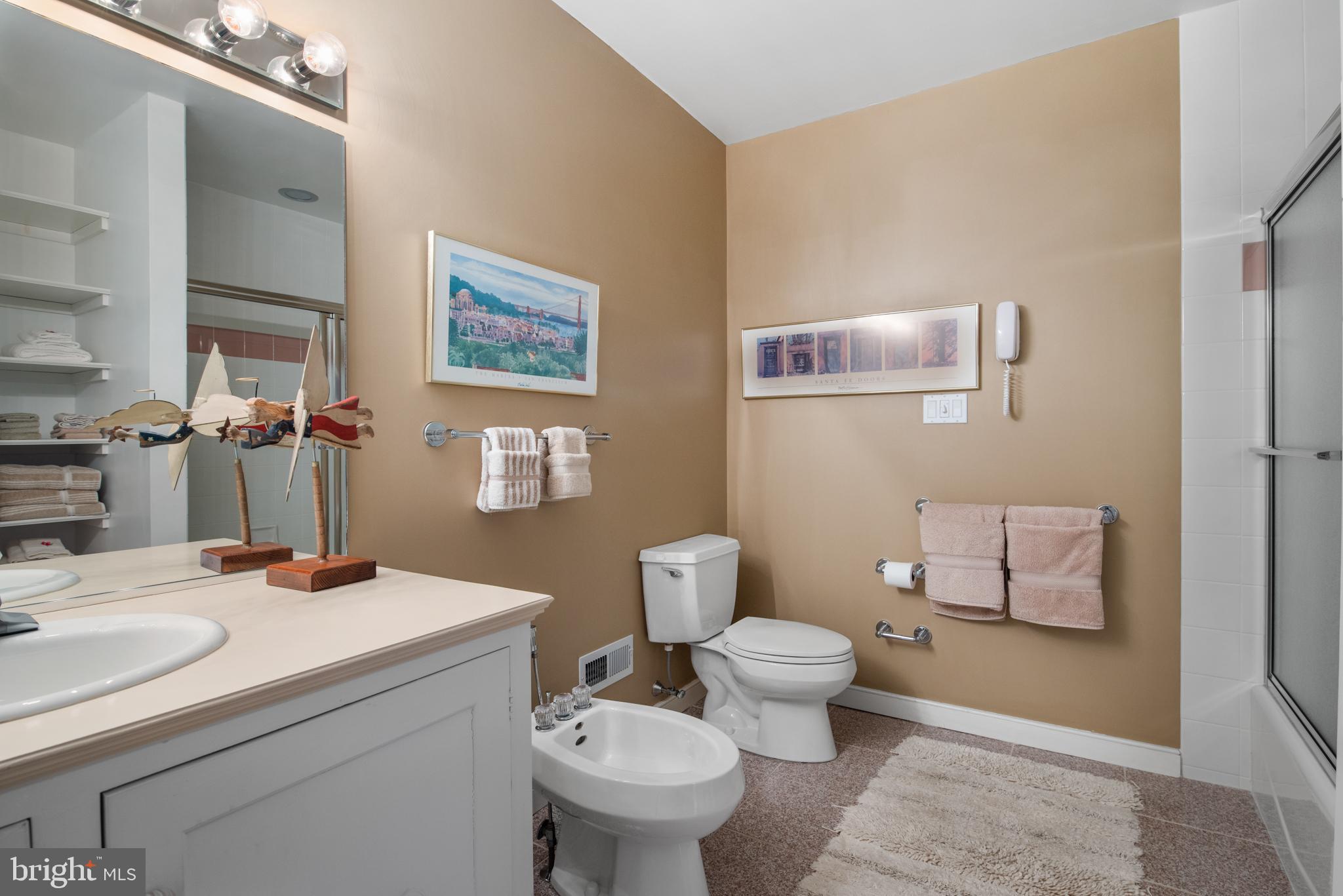 BELVOIR FARMS - Residential