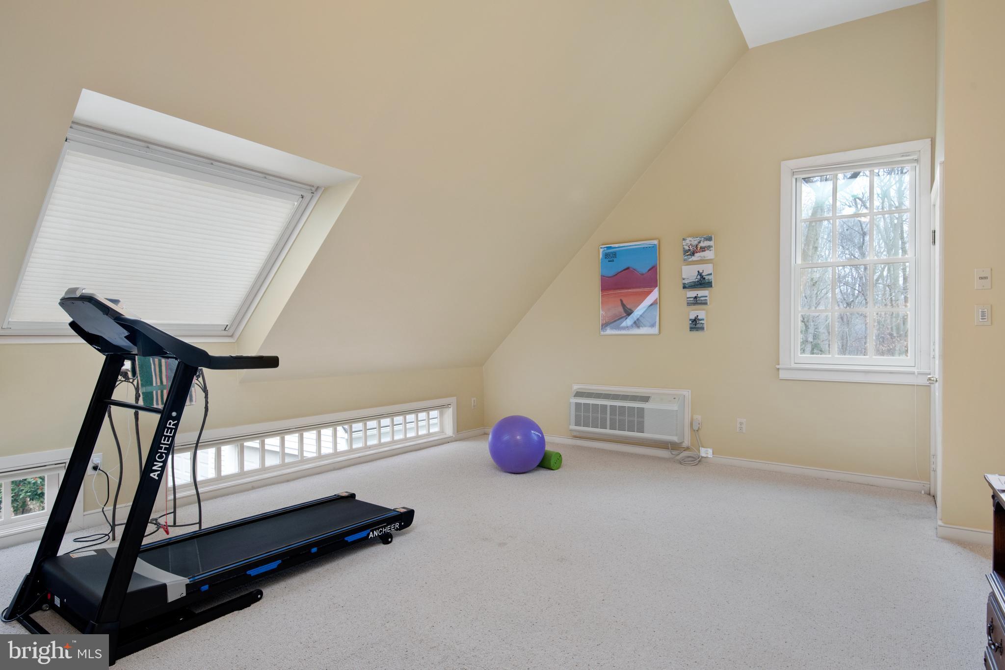 BELVOIR FARMS - Residential