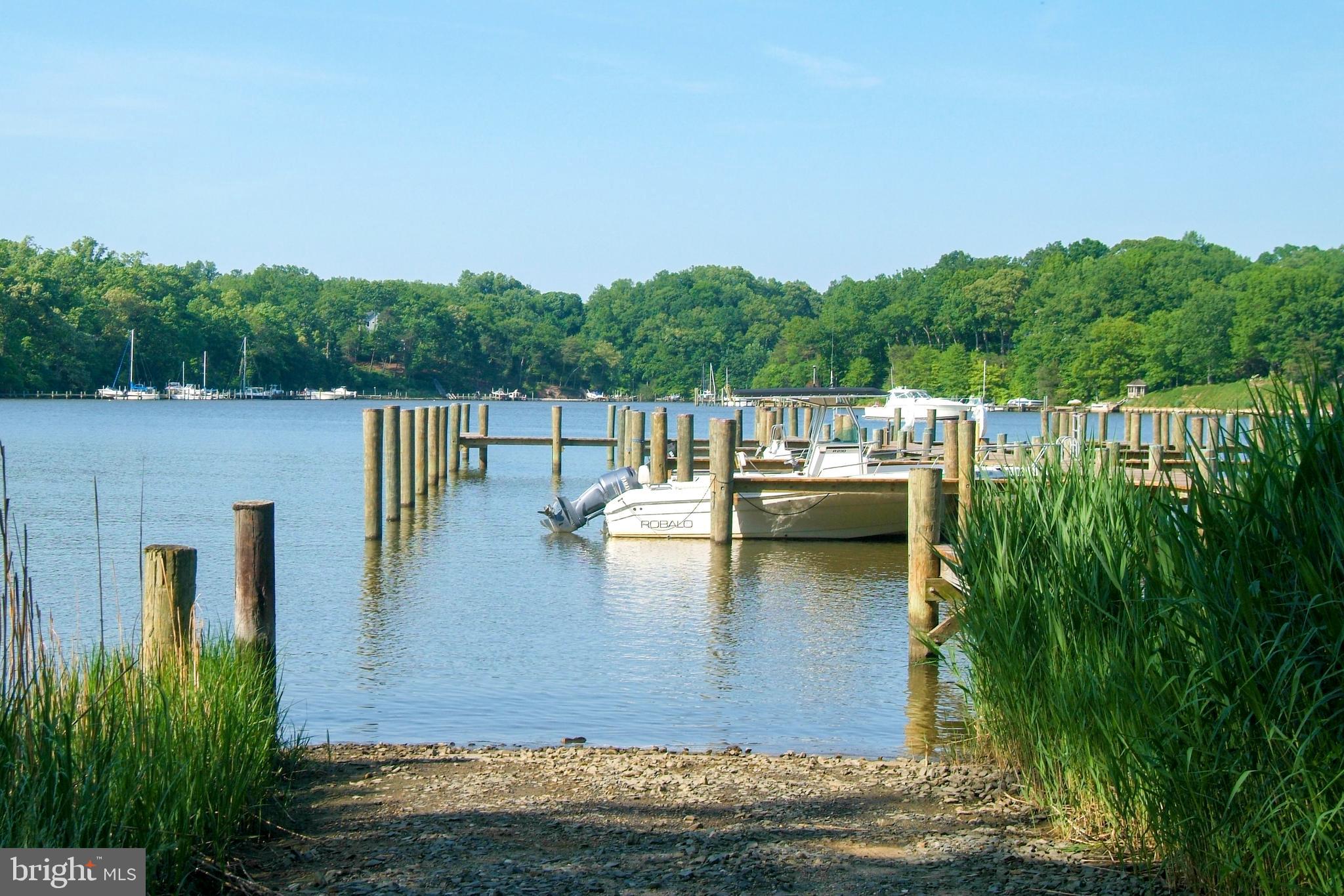 BELVOIR FARMS - Residential