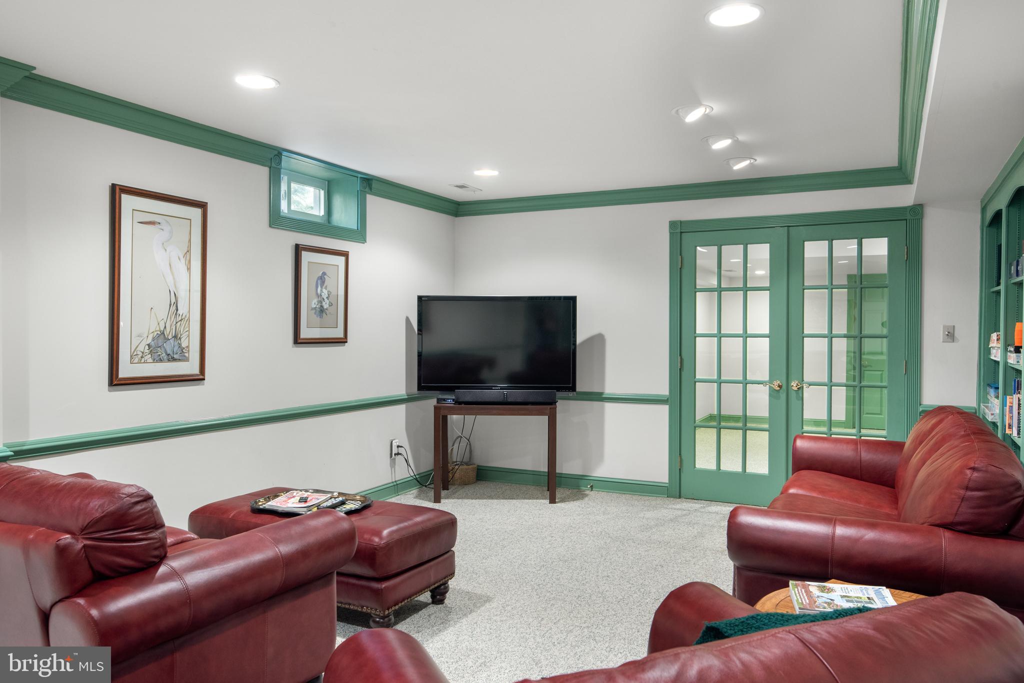 BELVOIR FARMS - Residential