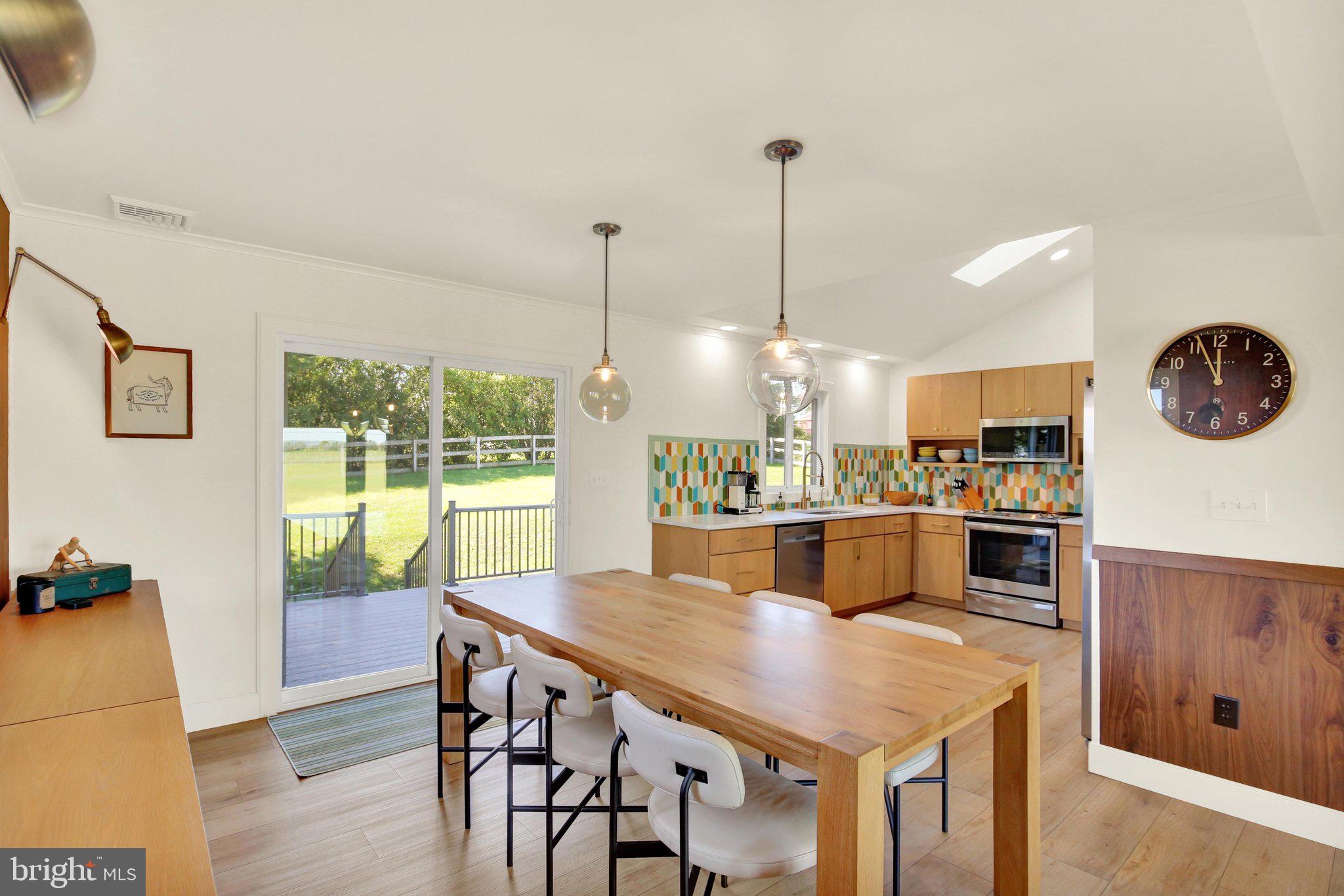 722 WATER EDGE ROAD