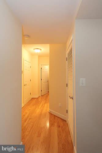 BUCKINGHAM COMMONS - Residential Lease