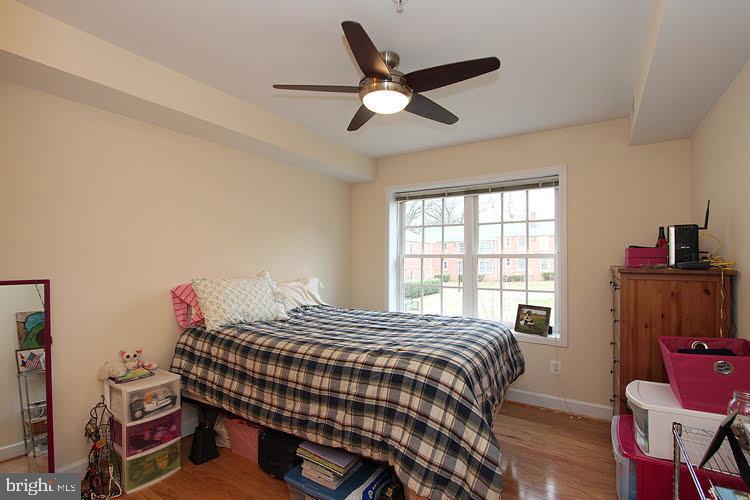 BUCKINGHAM COMMONS - Residential Lease