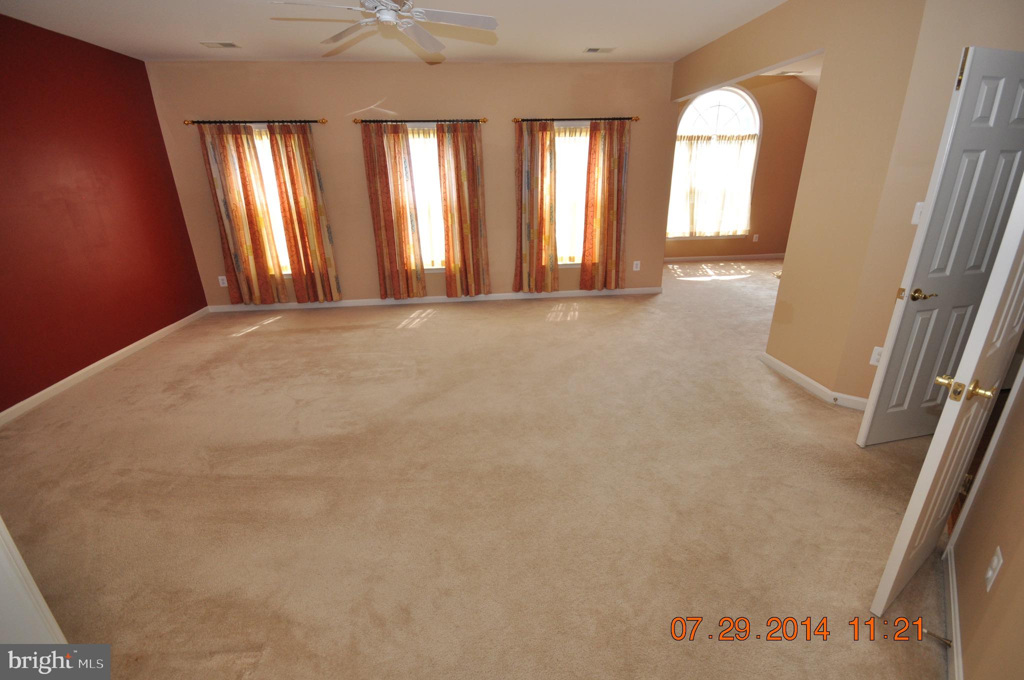 CROSSMAN CREEK - Residential Lease