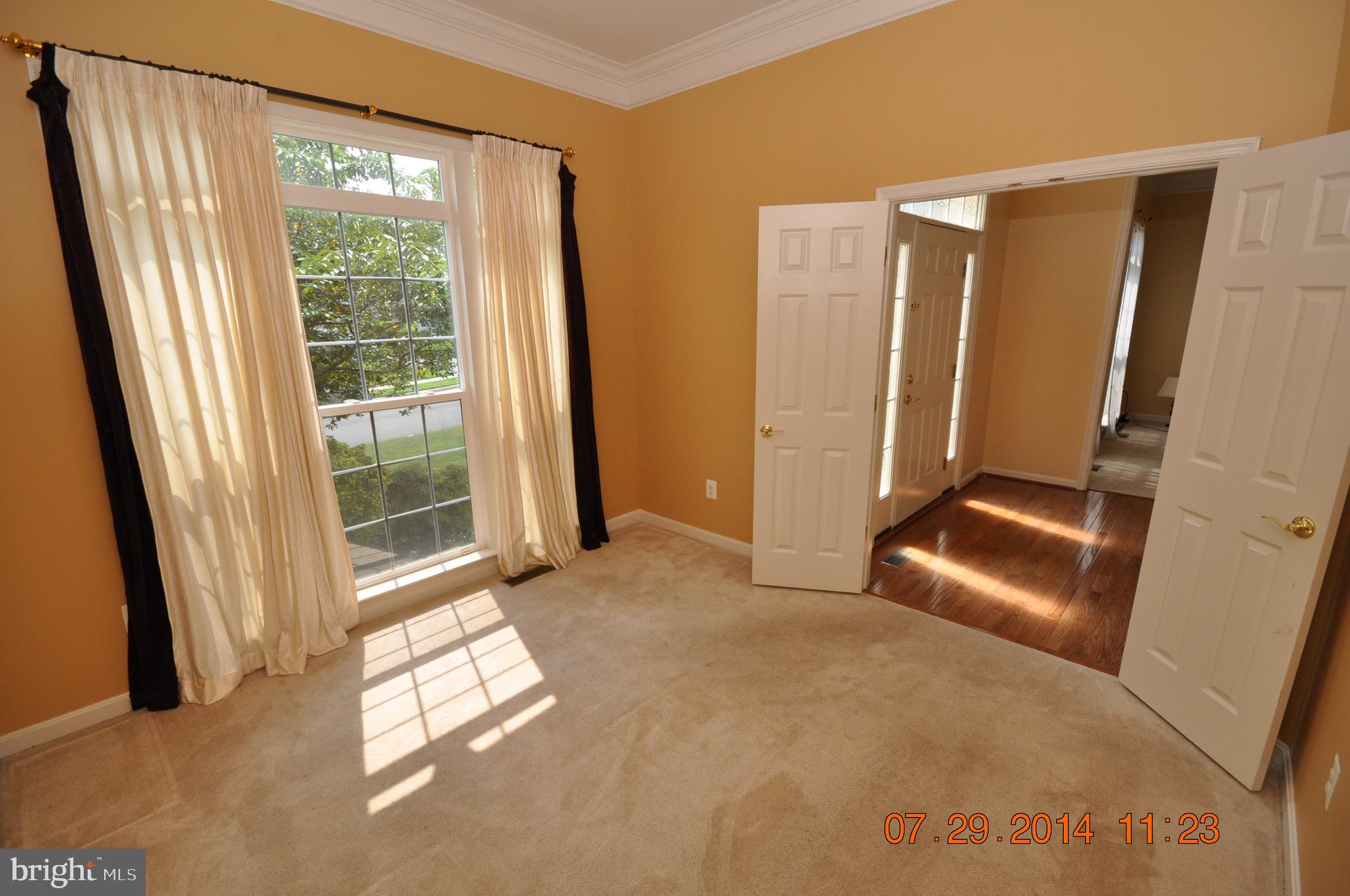 CROSSMAN CREEK - Residential Lease