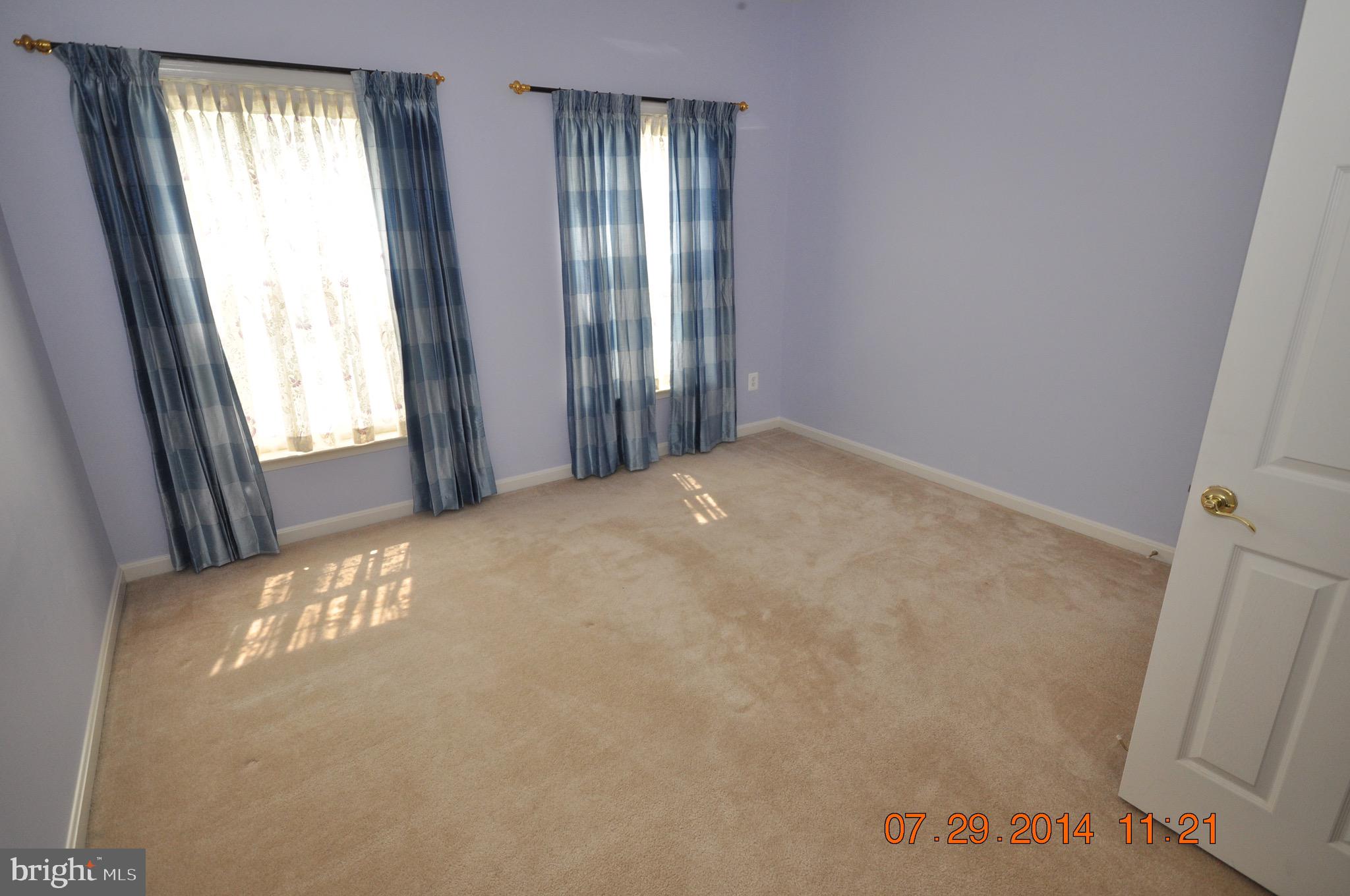 CROSSMAN CREEK - Residential Lease