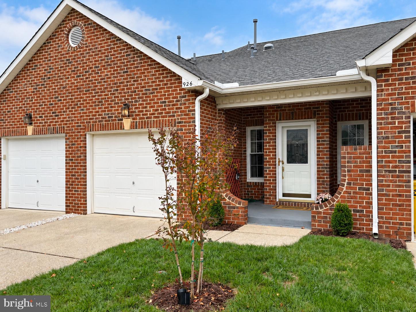 926 PERRY LANDING COURT