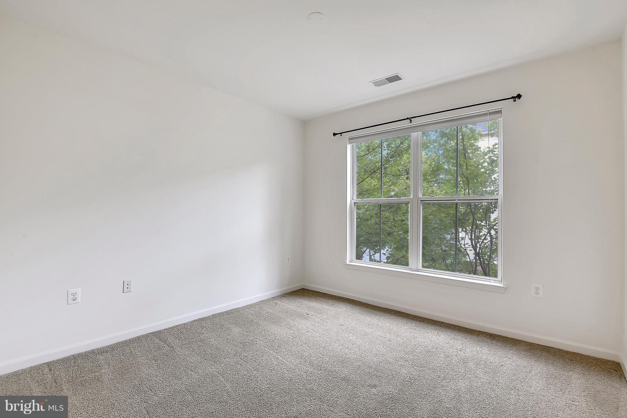 CARLTON PLACE - Residential Lease