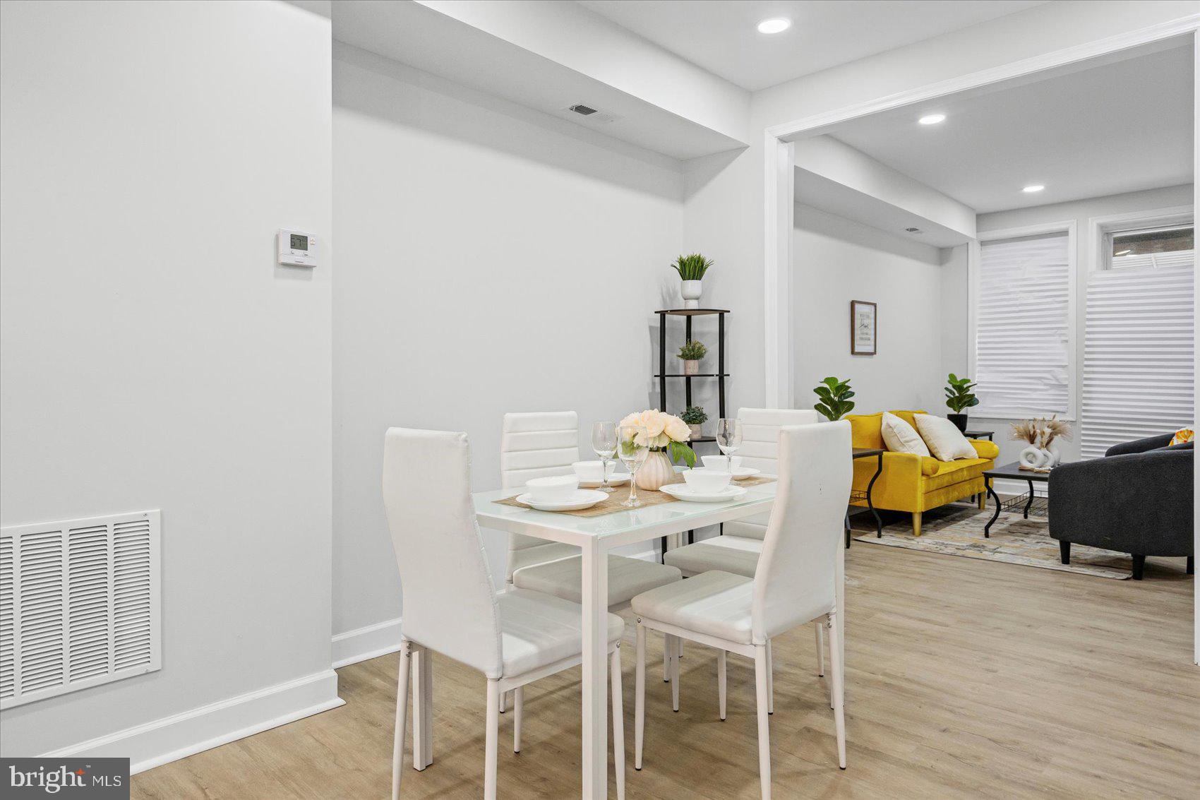 BIDDLE STREET - Residential