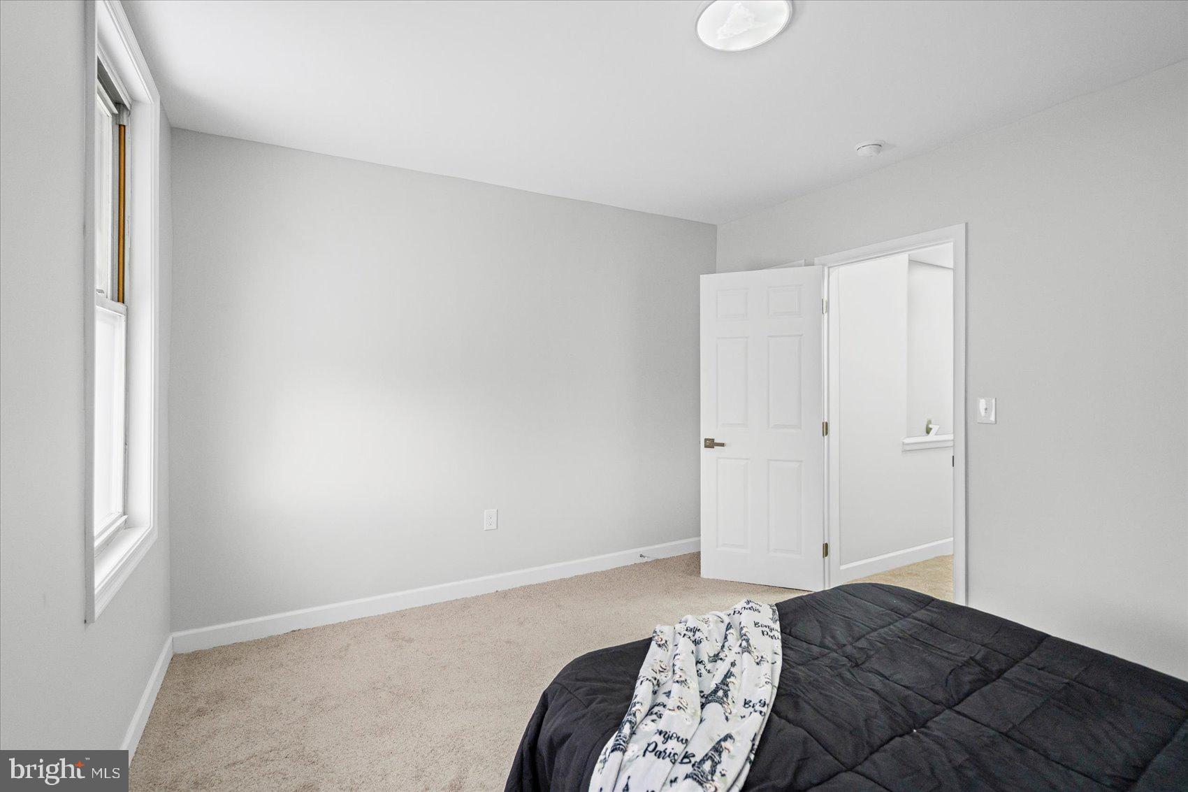 BIDDLE STREET - Residential