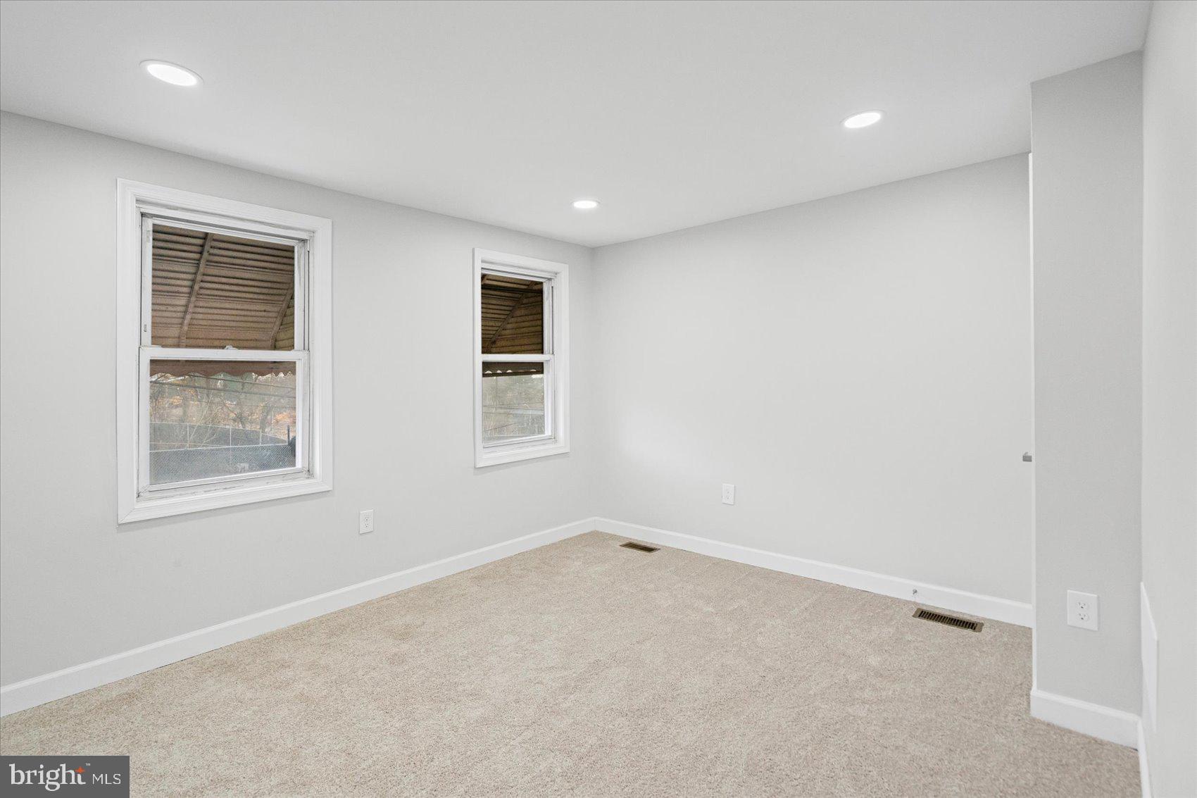 BIDDLE STREET - Residential