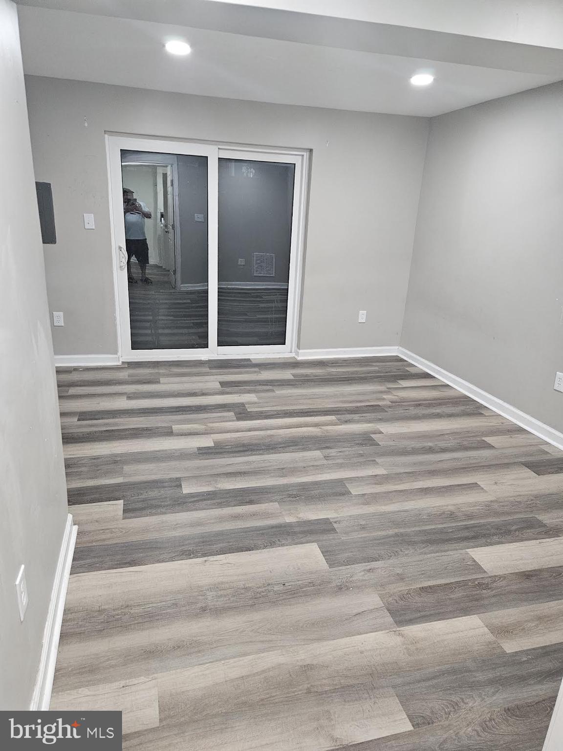 SUGARLAND RUN - Residential