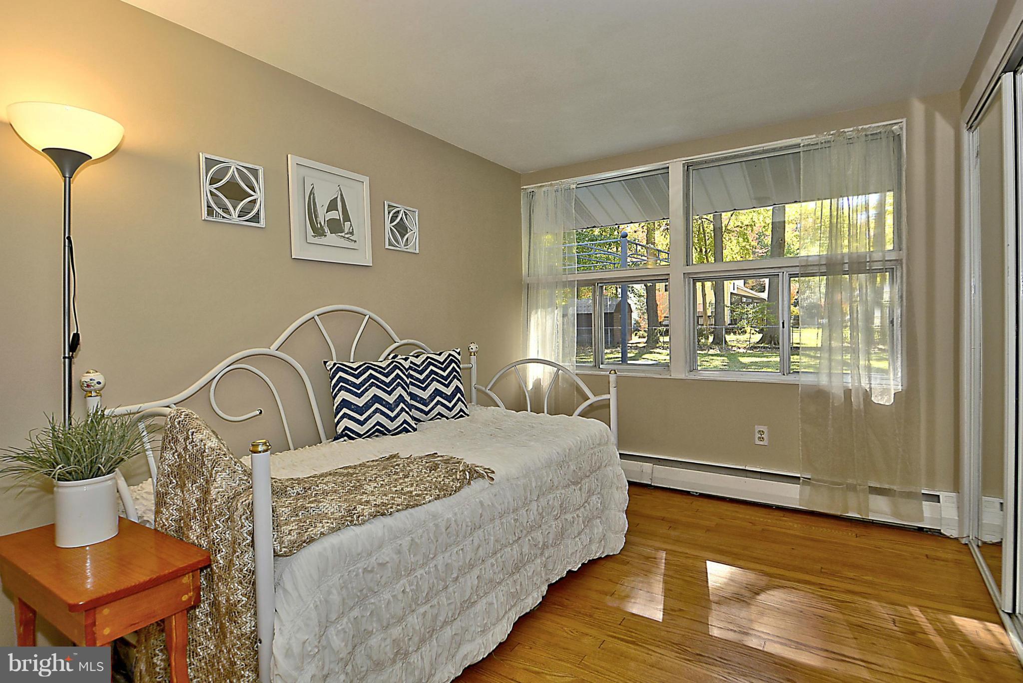 BACK BAY BEACH - Residential