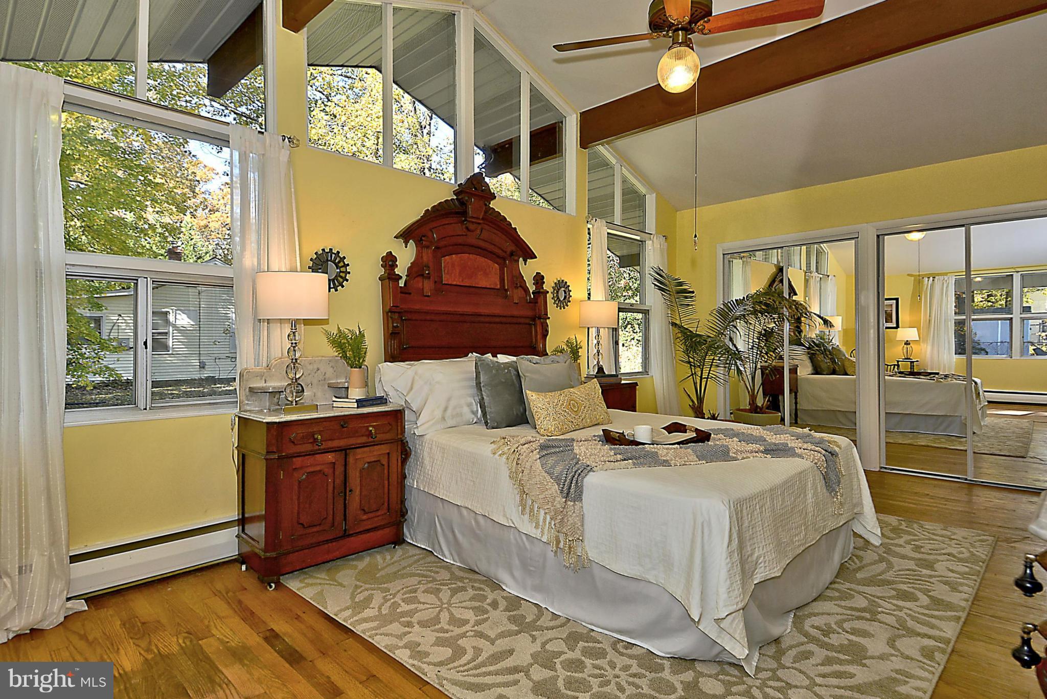 BACK BAY BEACH - Residential