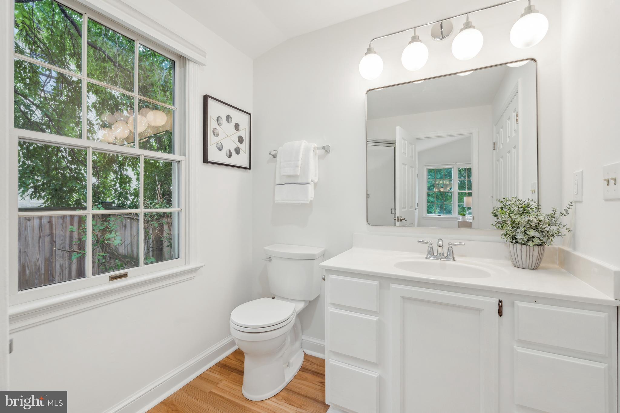 KENSINGTON ESTATES - Residential