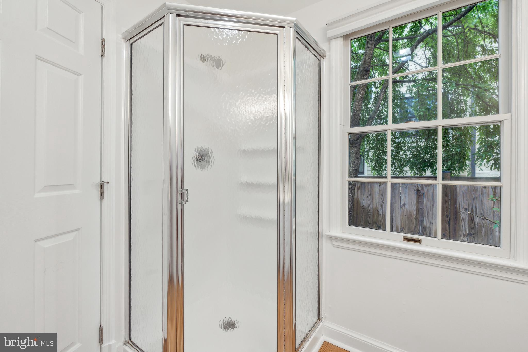 KENSINGTON ESTATES - Residential